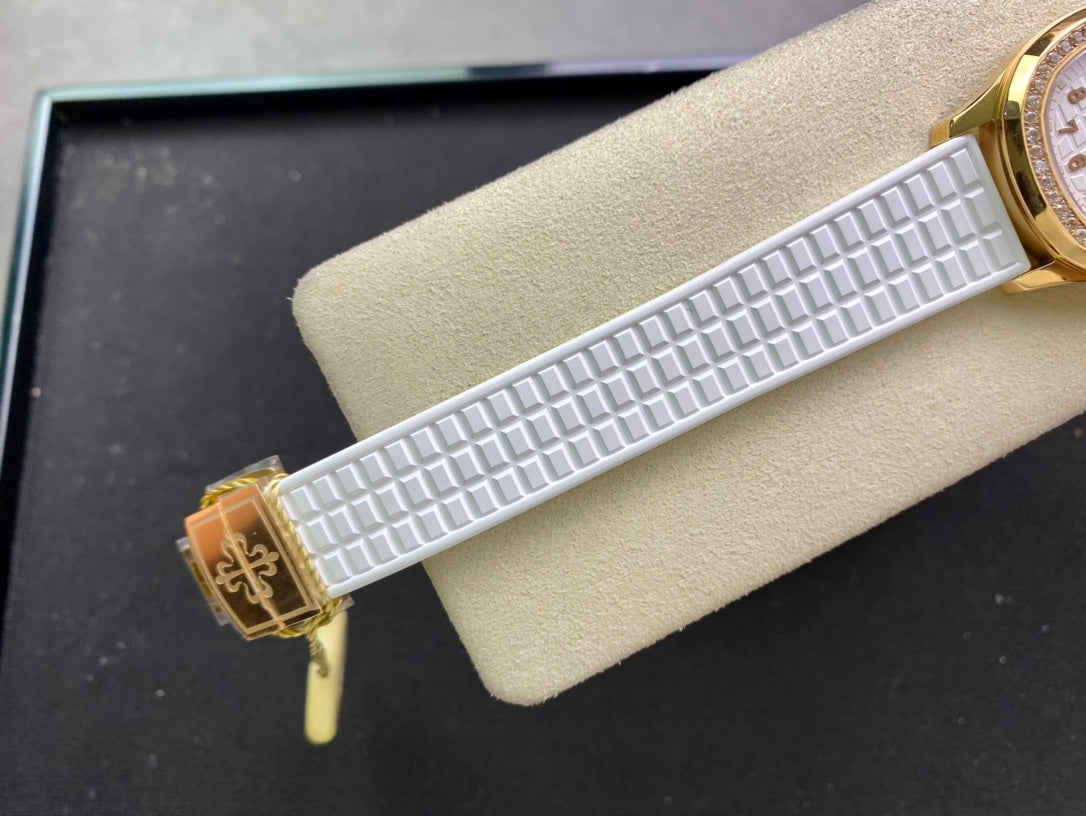 PATEK Aquanaut 35.6mm Gold White Dial