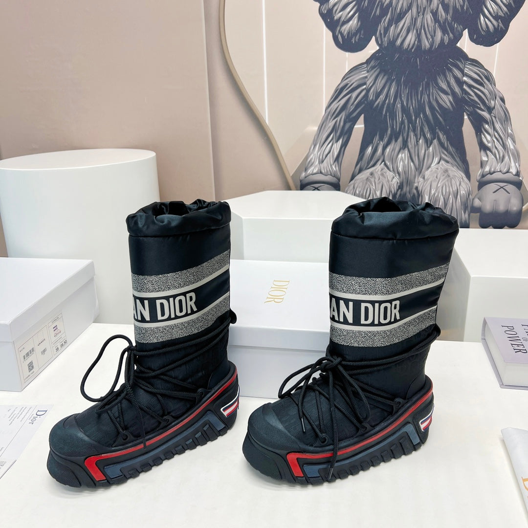 CD Platform Snow Boots Black Red Cowhide Nylon Fabric 539651