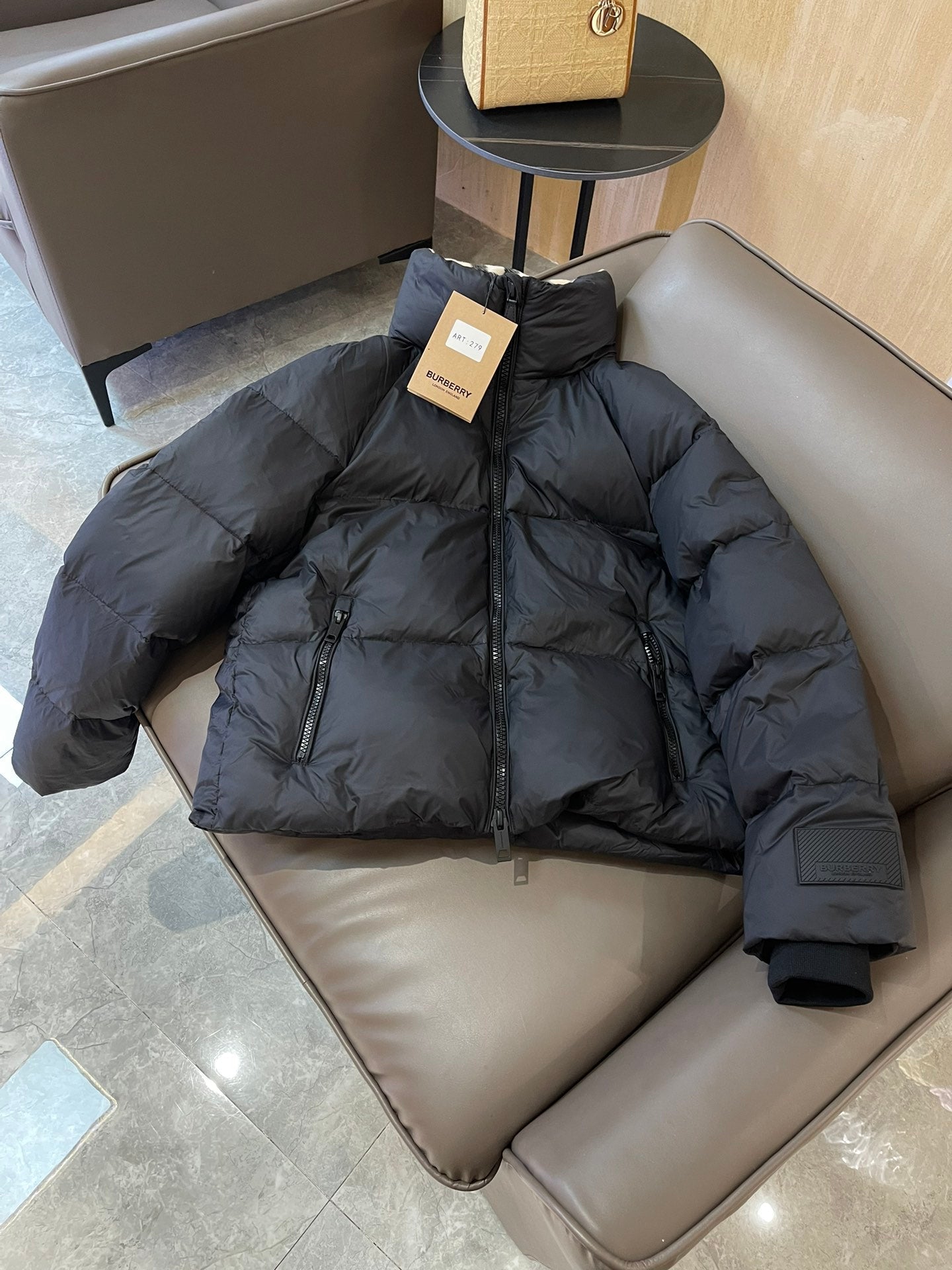 Burberry 25 Short Jacket Black Down Nylon