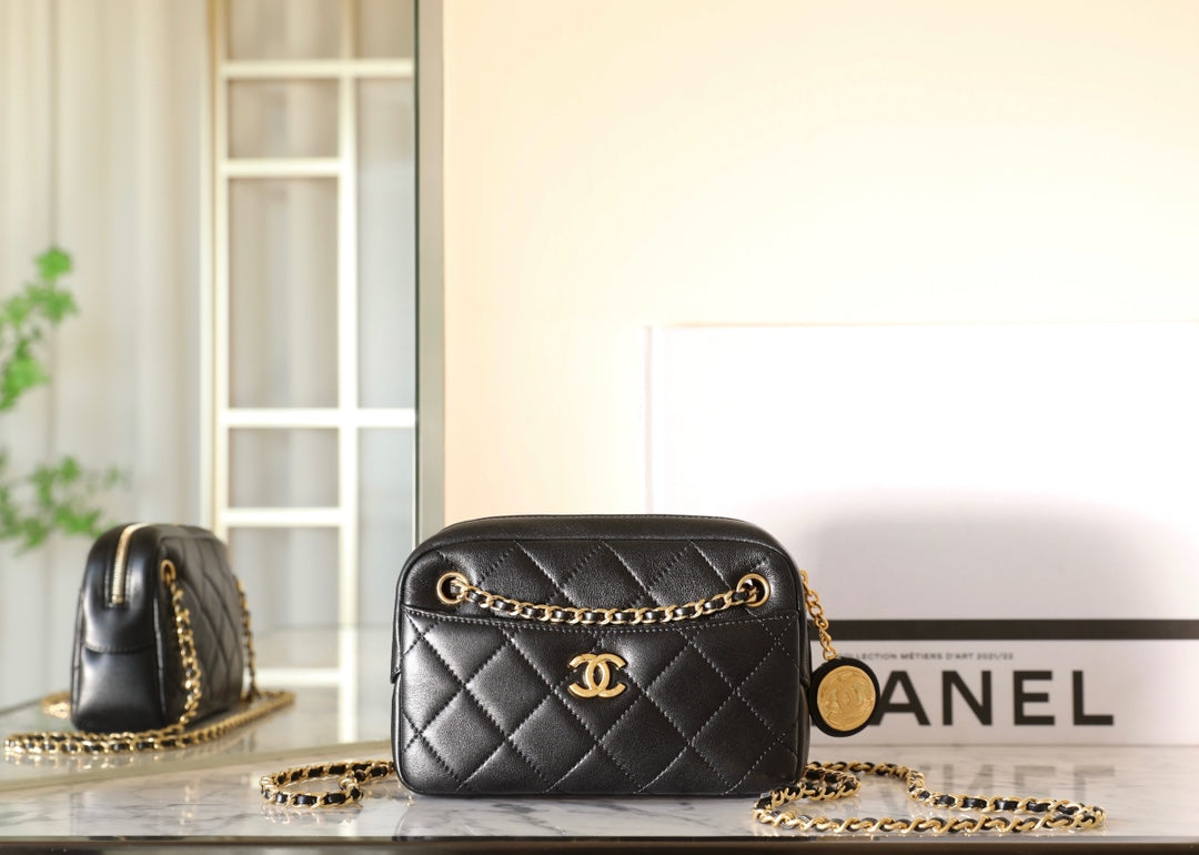 24K Mini Camera Case 18cm Black Lambskin