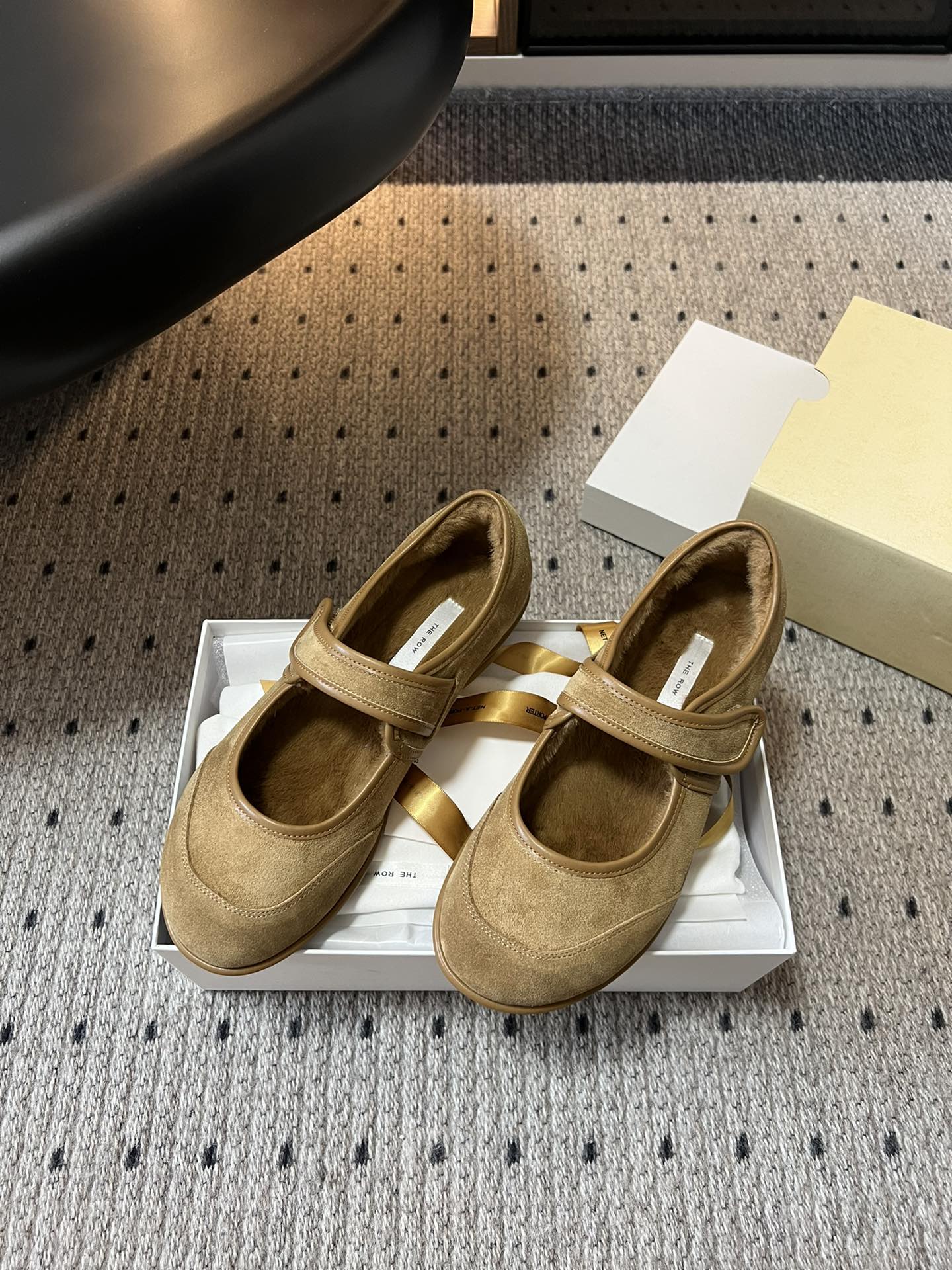 The Row 2025 Ballet Flat Tan Suede Wool 561593