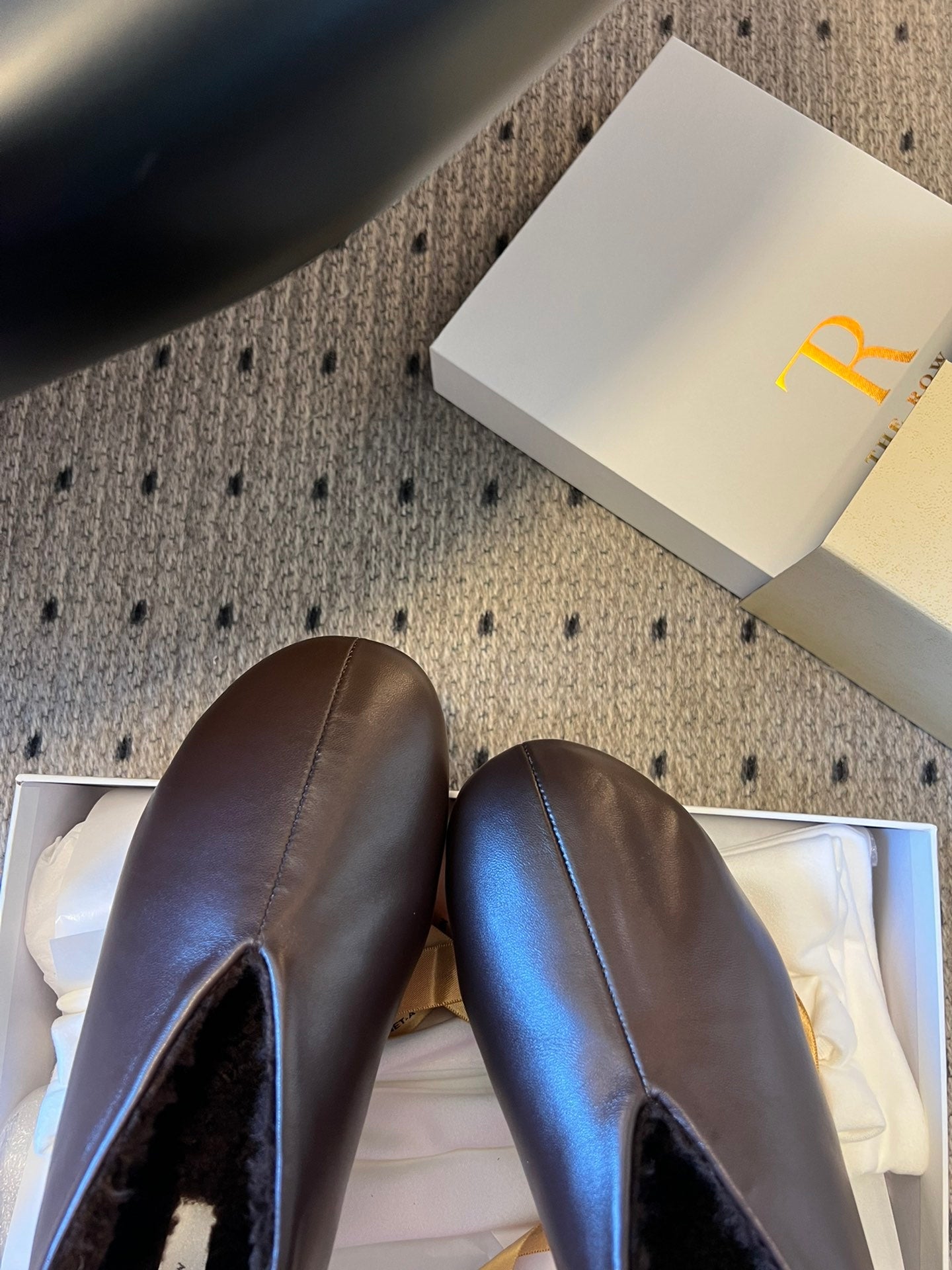 The Row 2025 Stella slip-on Shoe Dark Brown Sheepskin Wool 561641