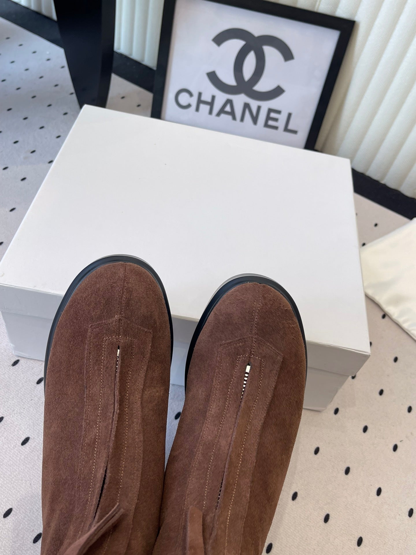 The Row 2025 Zipped Ankle boot Brown Suede 554603