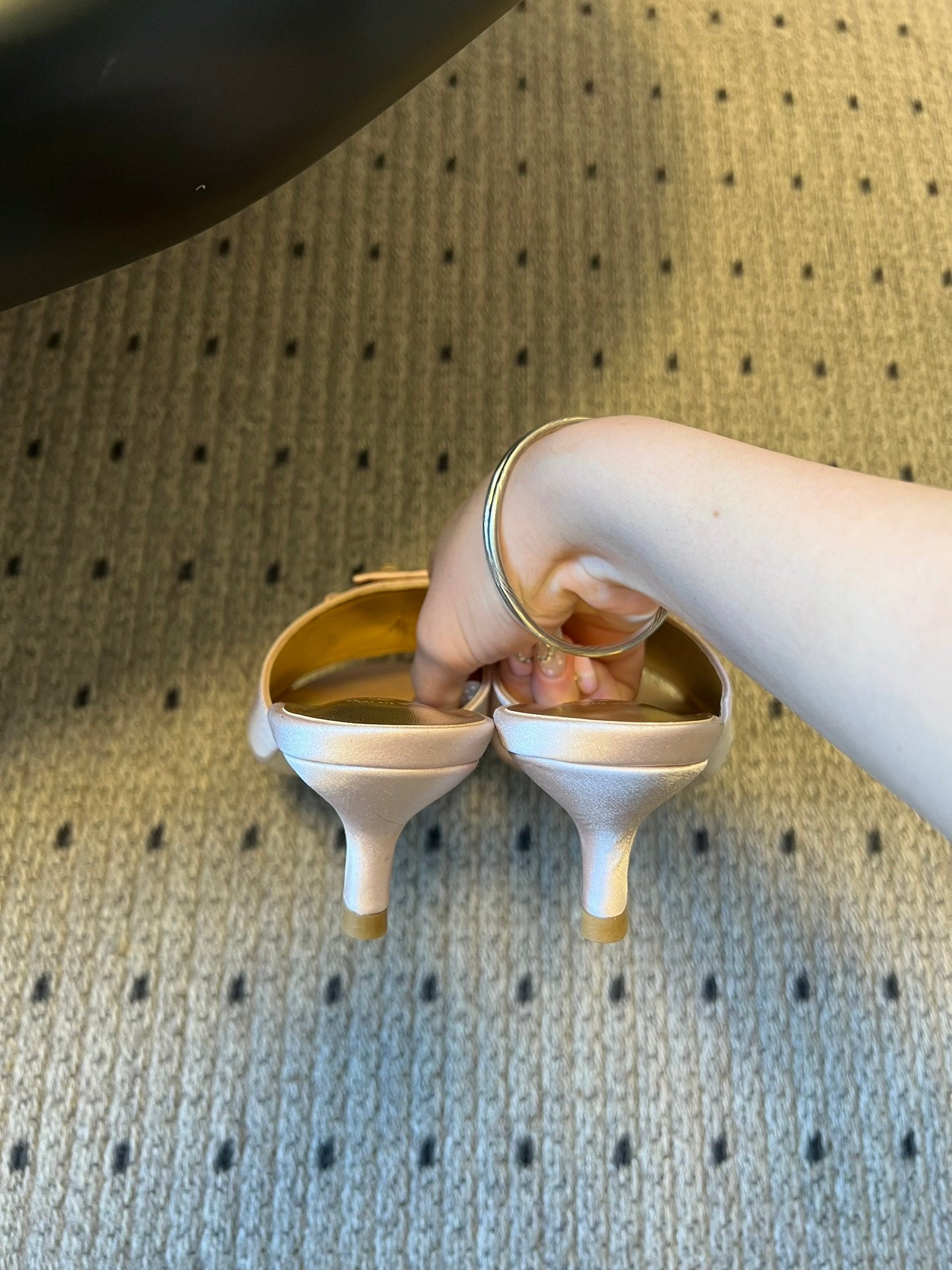 CC 26s High-Heeled Slides 60 Light Pink Satin Cowhide 627185