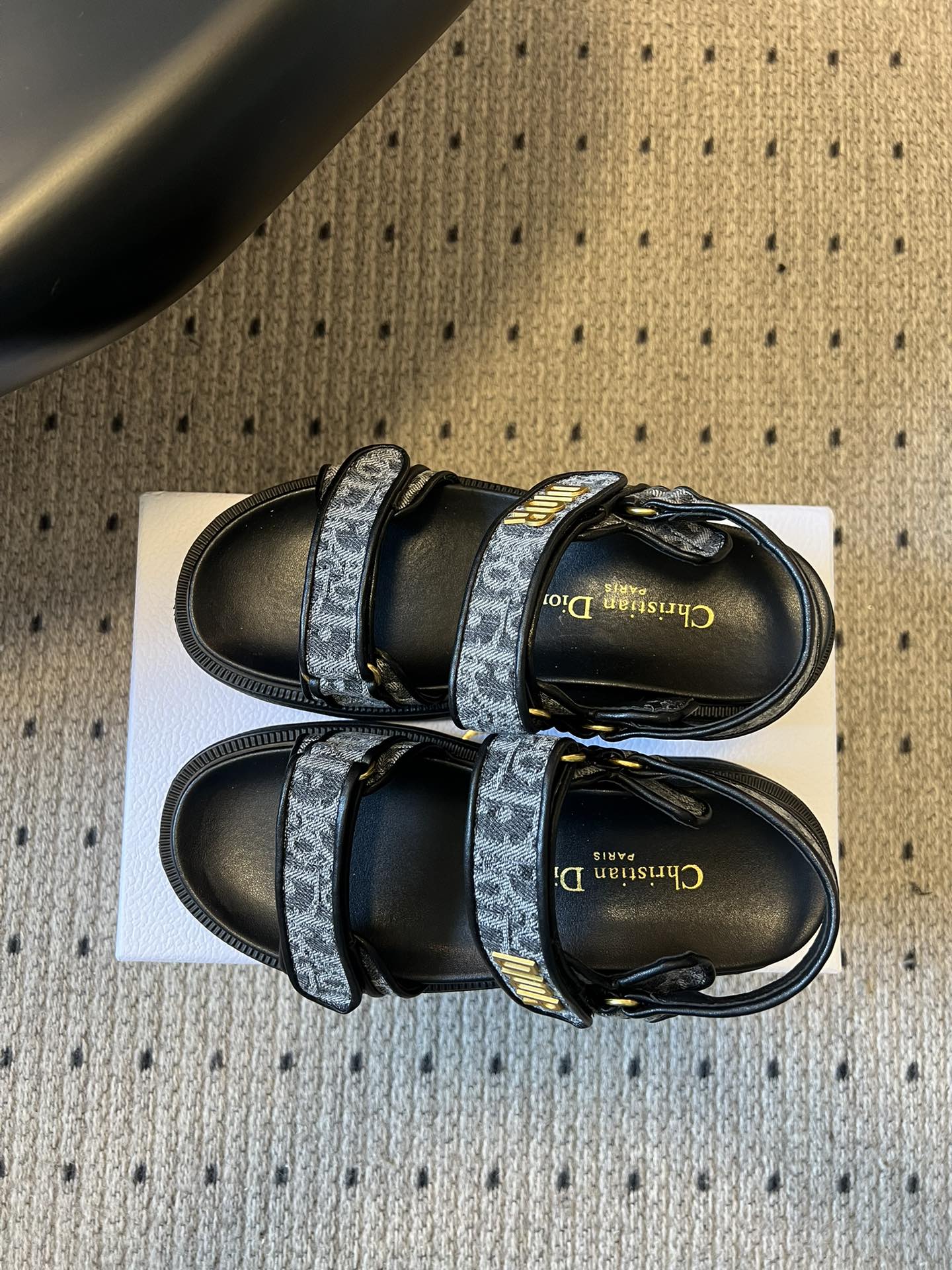 CD 26 Platform Sandals Black Blue Sheepskin Embroidered Fabric 621795