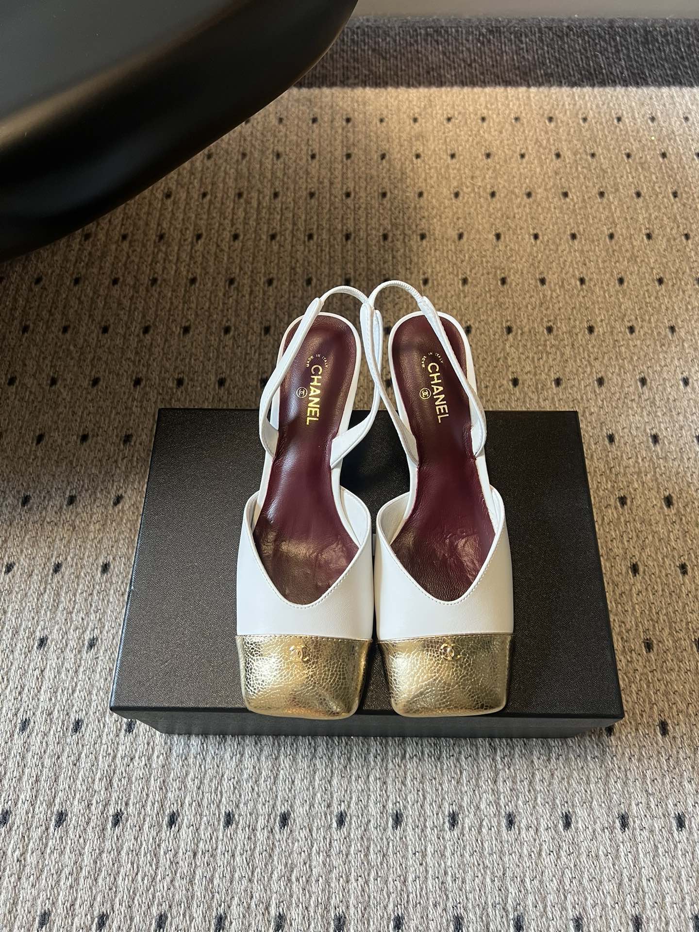 Chanel 2026 Square Toe Slingback 50mm White Gold Leather 719382