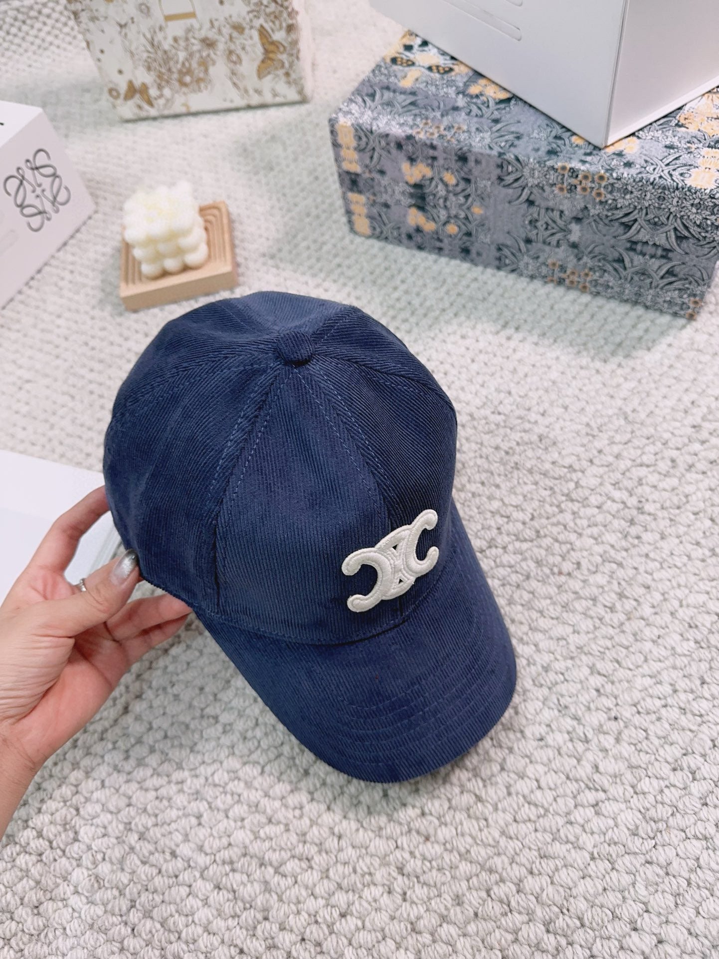 Celin Cap Blue Velvet