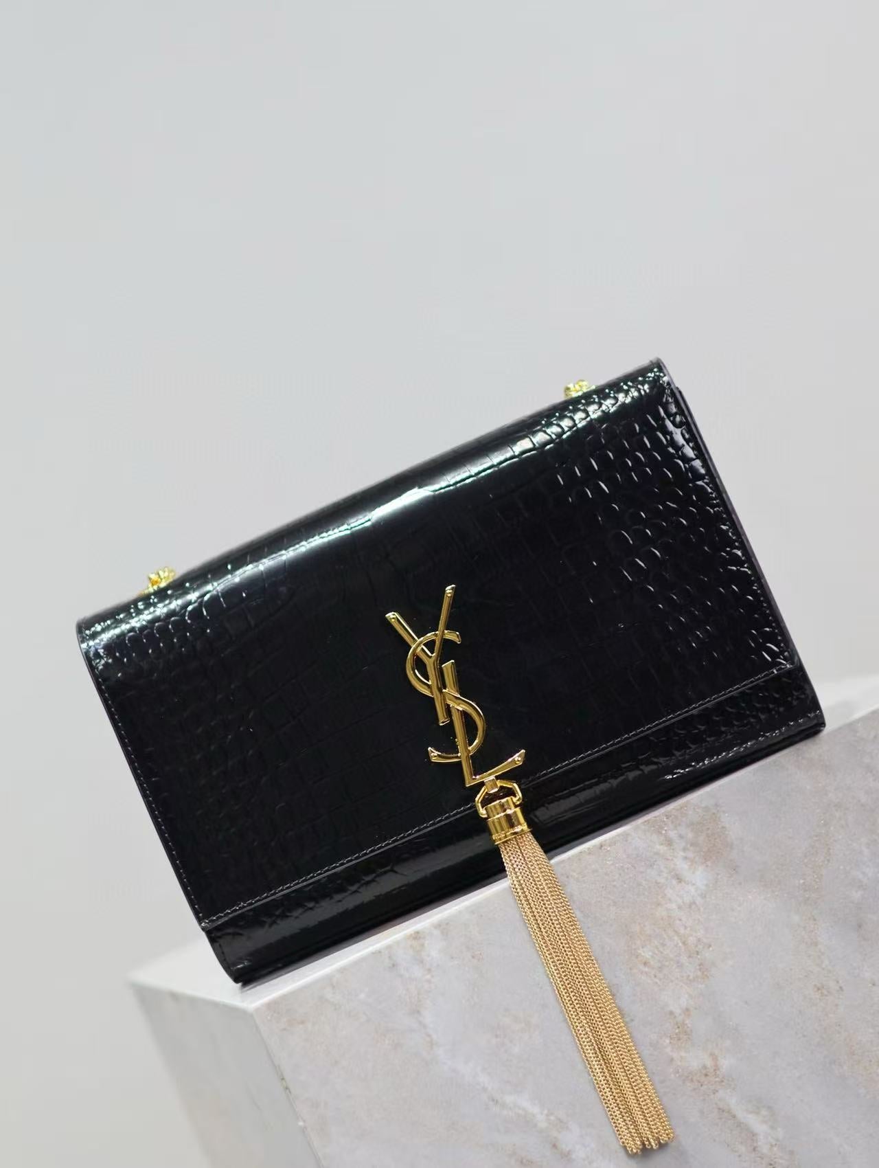 Saint Laurent 25 Kate Tassel Bag Black Gold Patent Leather