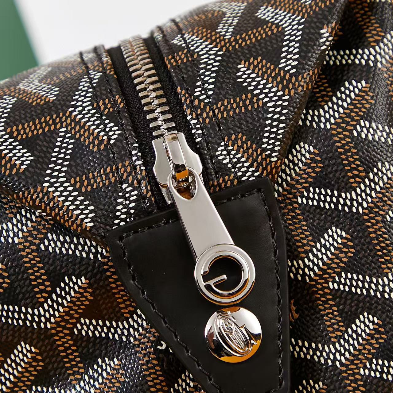 BOWLING TOILETRY BAG 24 IN BLACK GOYARDINE CANVAS AND CALFSKIN