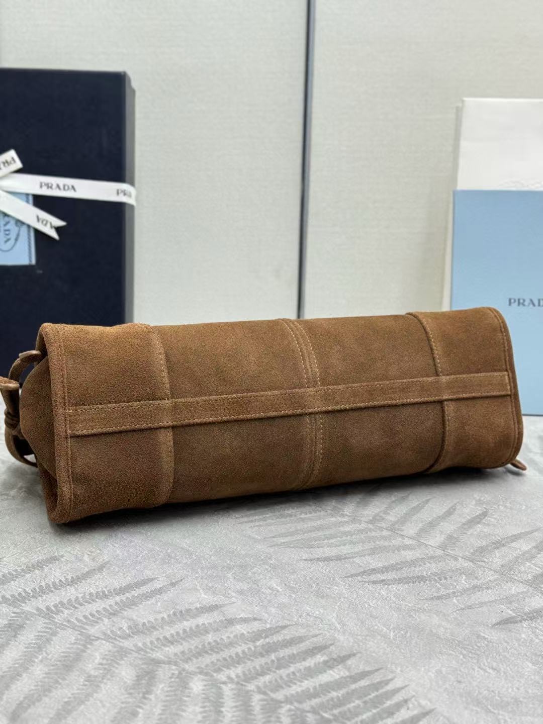 TOTE BAG WITH BELT 32 IN RUSSET BROWN SUEDE GOLD HARDWARE