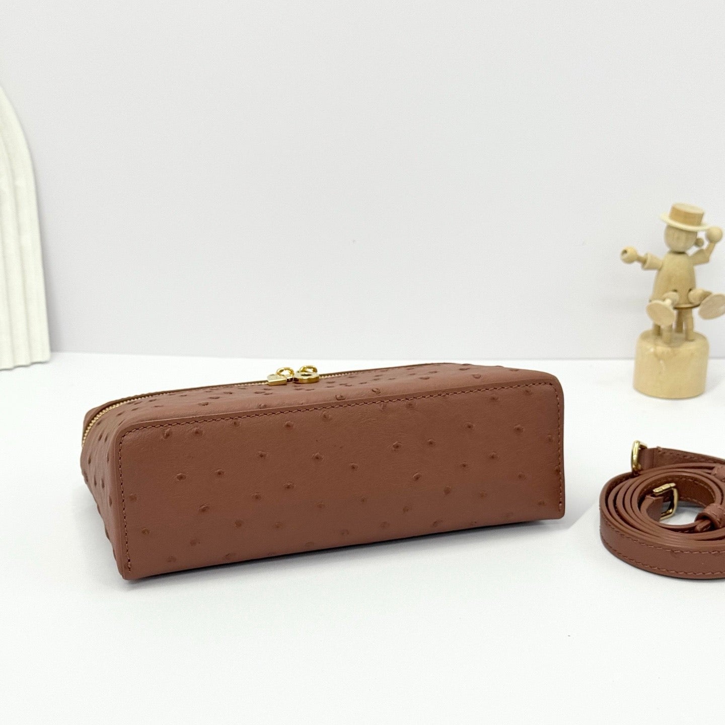 LP Extra Bag Ostrich Pattern Brown Gold Buckle Calfskin