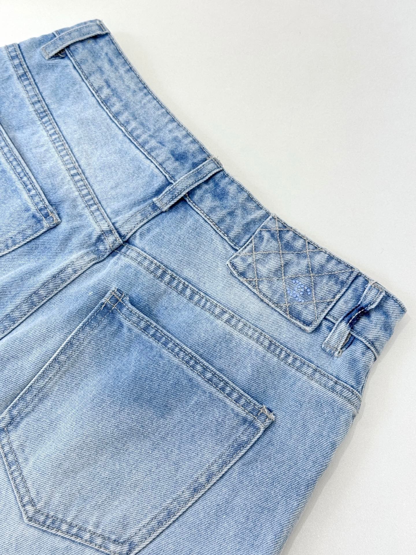 CC 26 Sequined Wide-leg Jeans Light Blue Denim Fabric