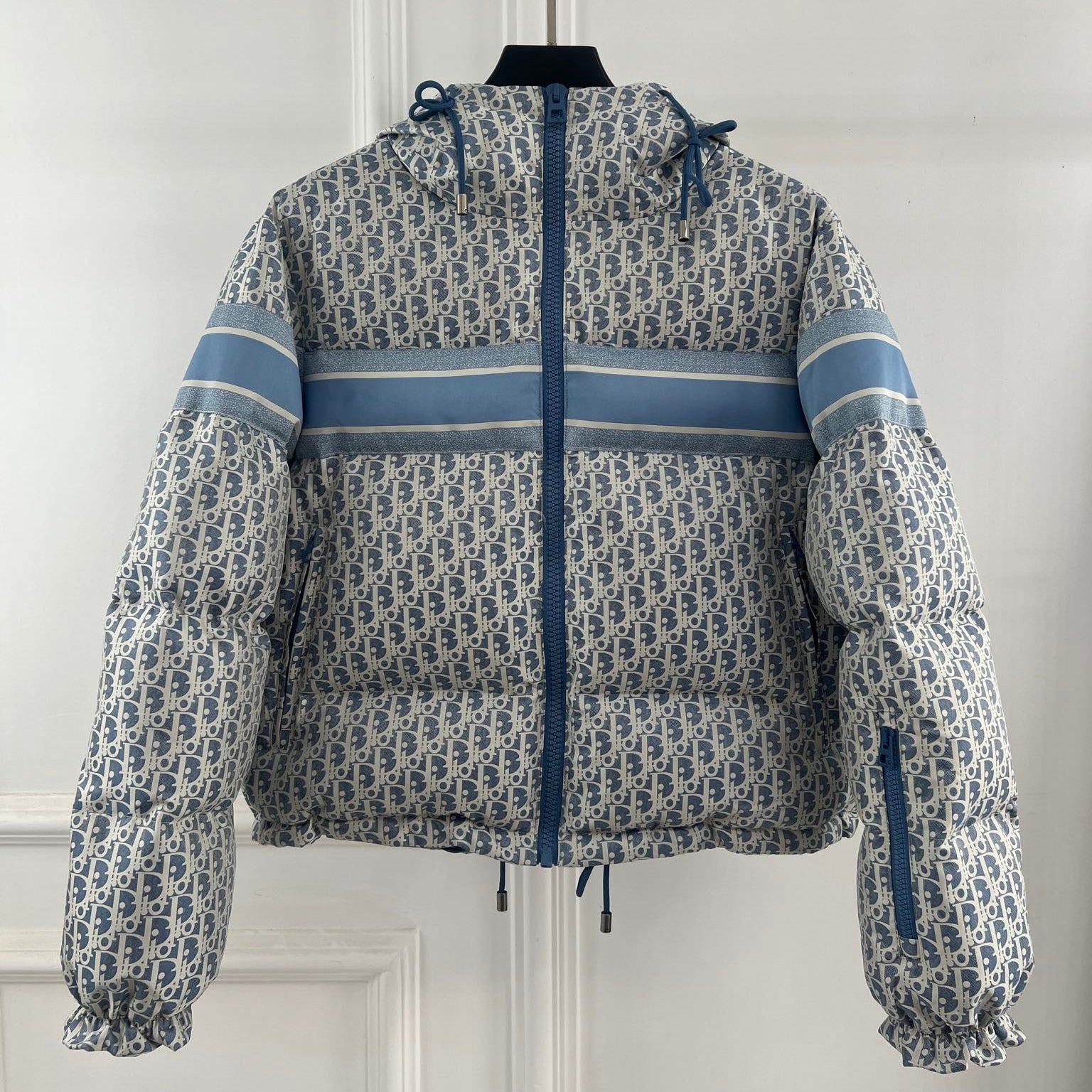 Dior 2026 Oblique Cropped Puffer Jacket Blue White Polyester Down