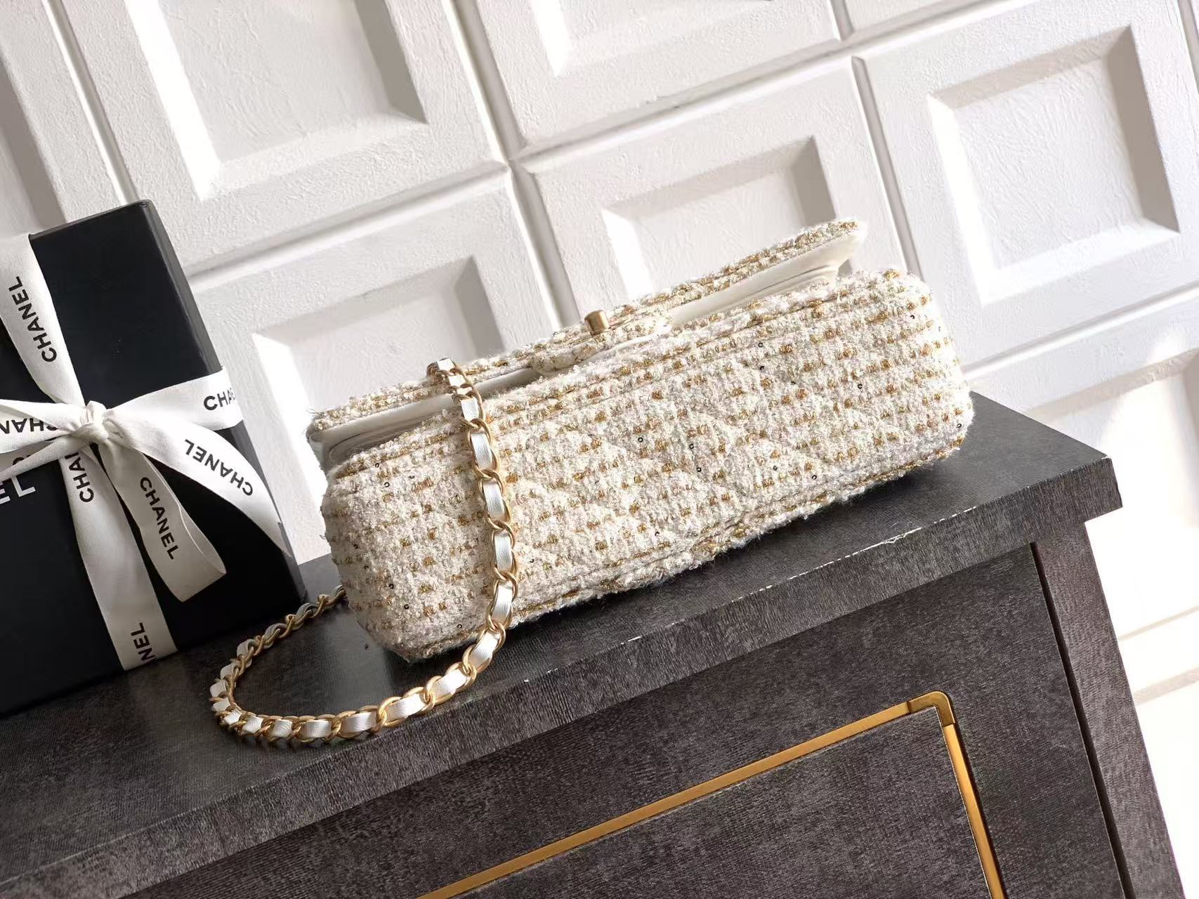 Chanel 2026 Quilted Rectangular Flap Bag 25cm White Gold Tweed Leather
