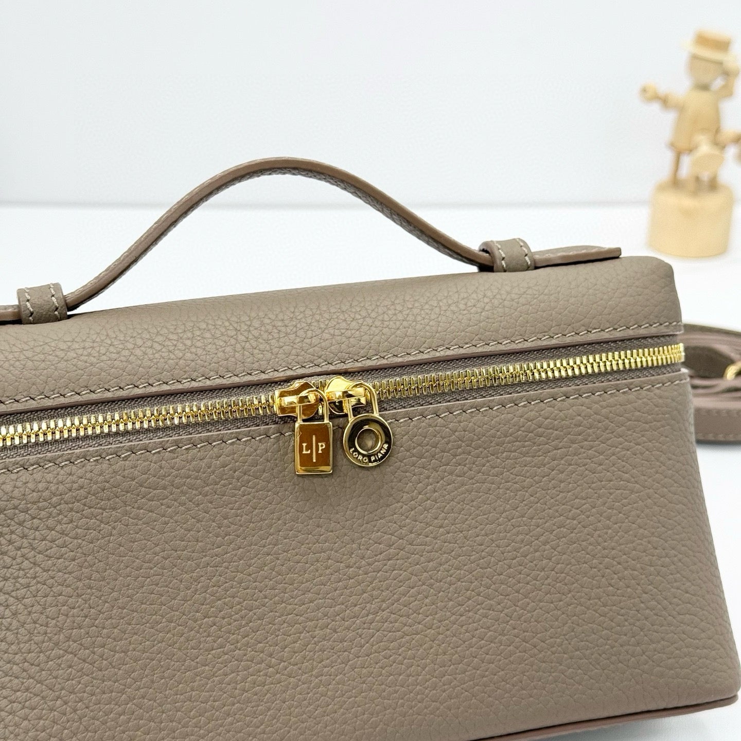 LP Extra Bag Beige Calfskin