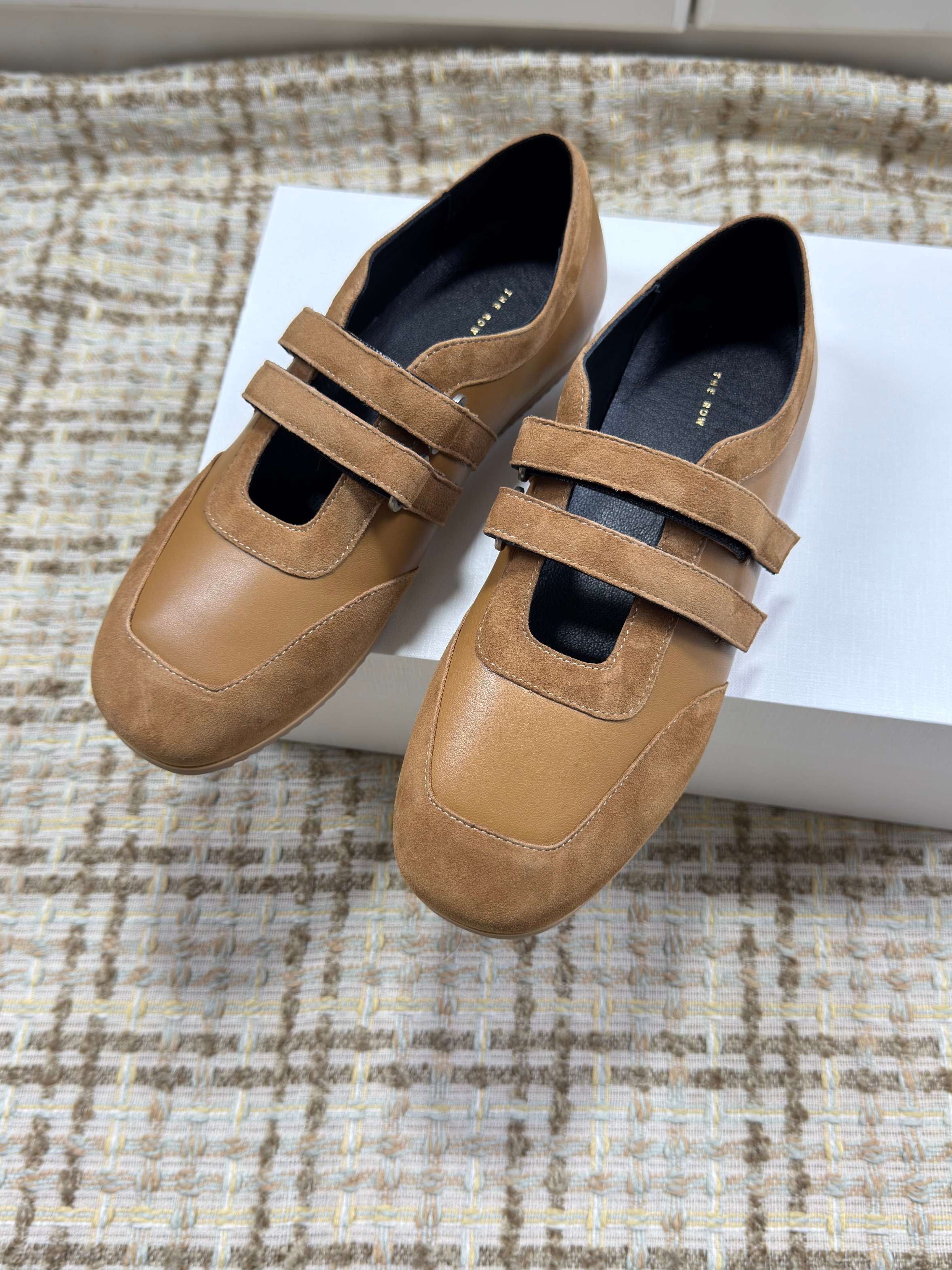 The Row 2025 Ballet Flat Sheepskin Suede 560619