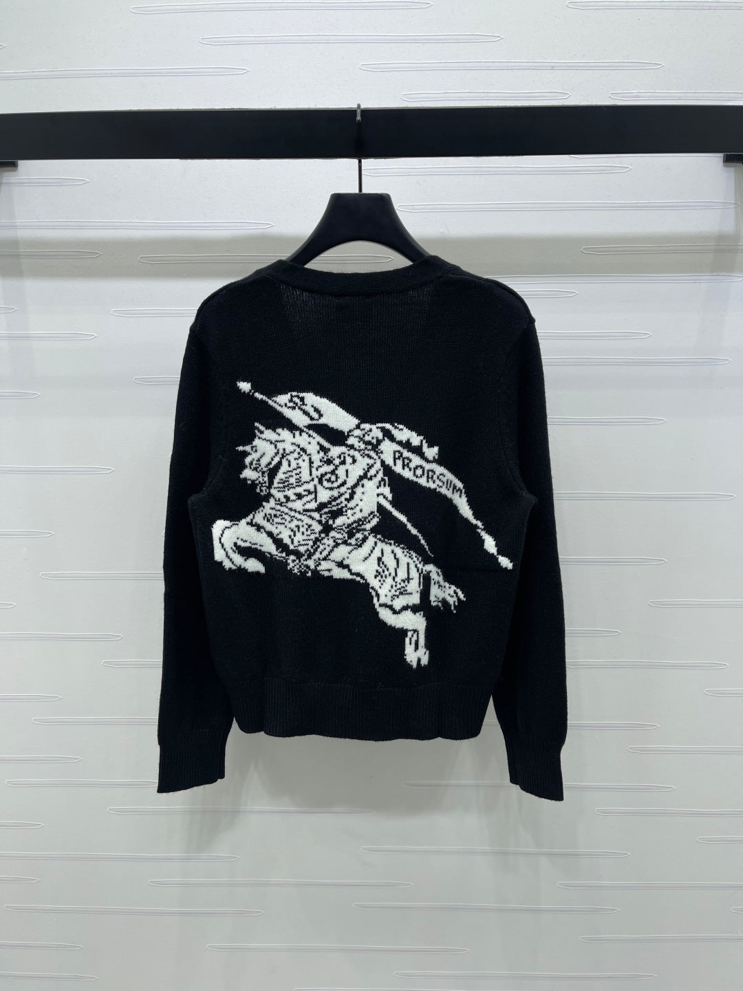 Burberry 25 V-neck Long-sleeved Cardigan Wool