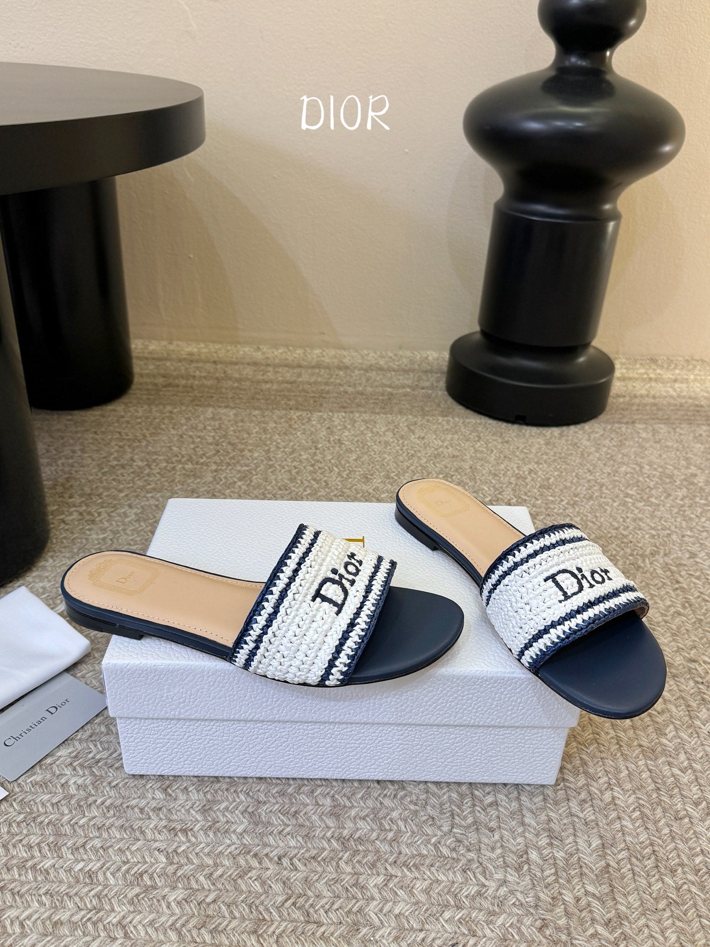 Dior 2026 Diorivera woven slide crocheted raffia