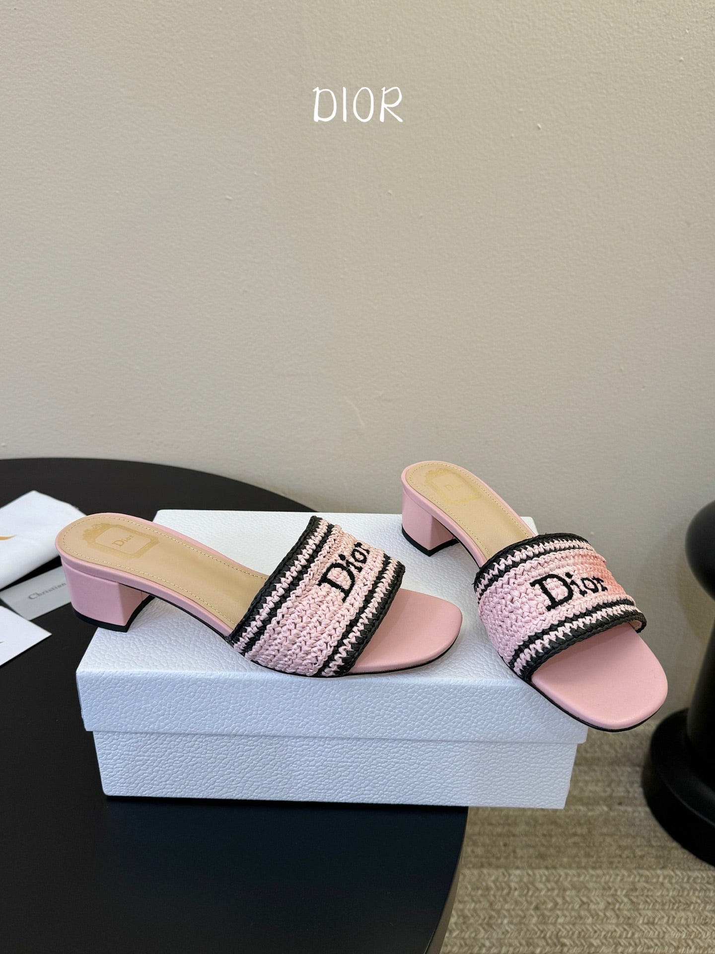 Dior 2026 Diorivera woven slide crocheted raffia