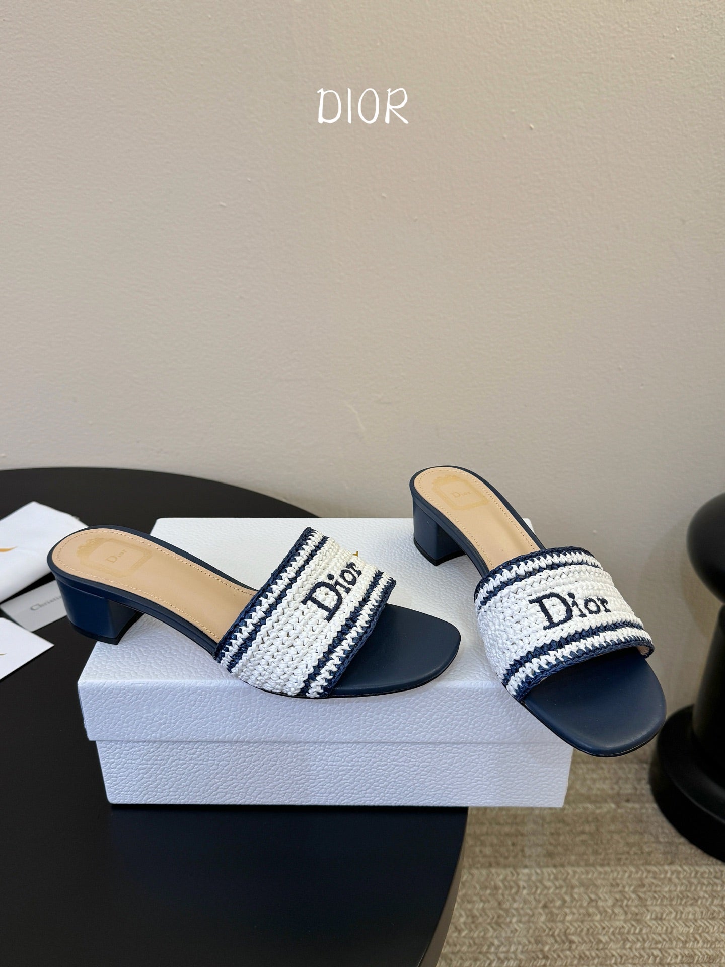 Dior 2026 Diorivera woven slide crocheted raffia