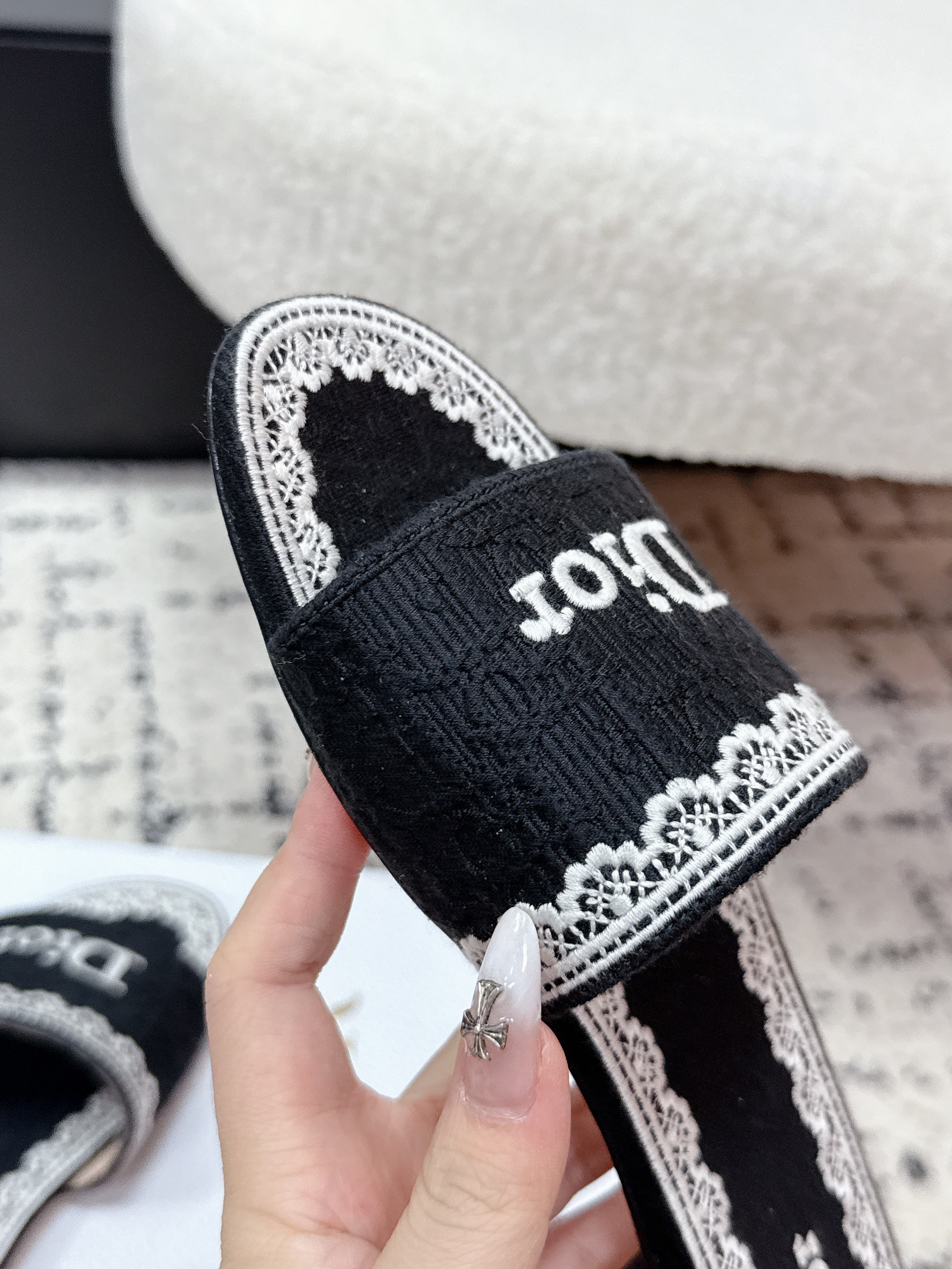 CD 26 Embroidered Slippers Black Canvas 617083
