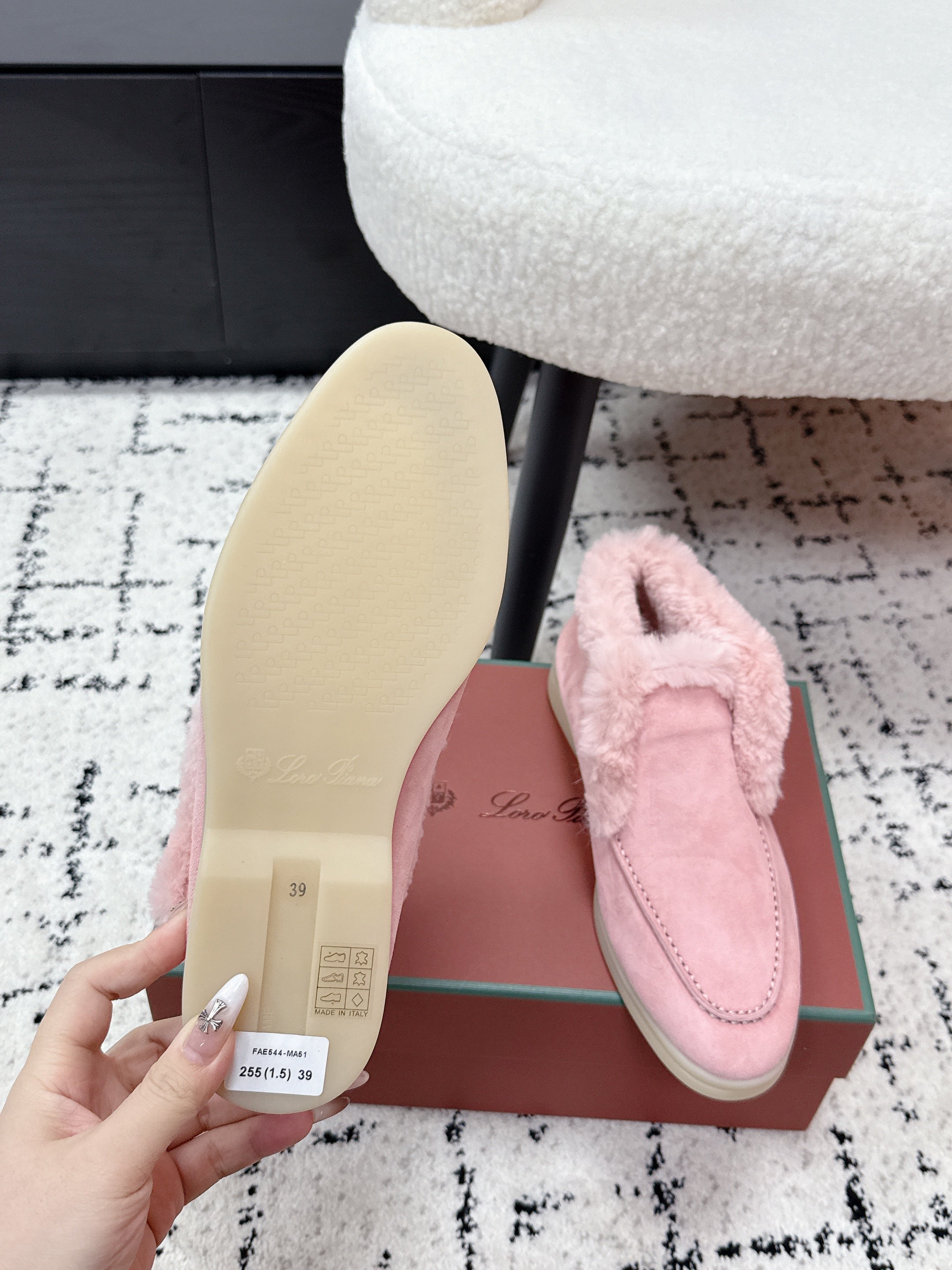 LP 26SS Open Walk Ankle Boot Pink Suede Fur 617381