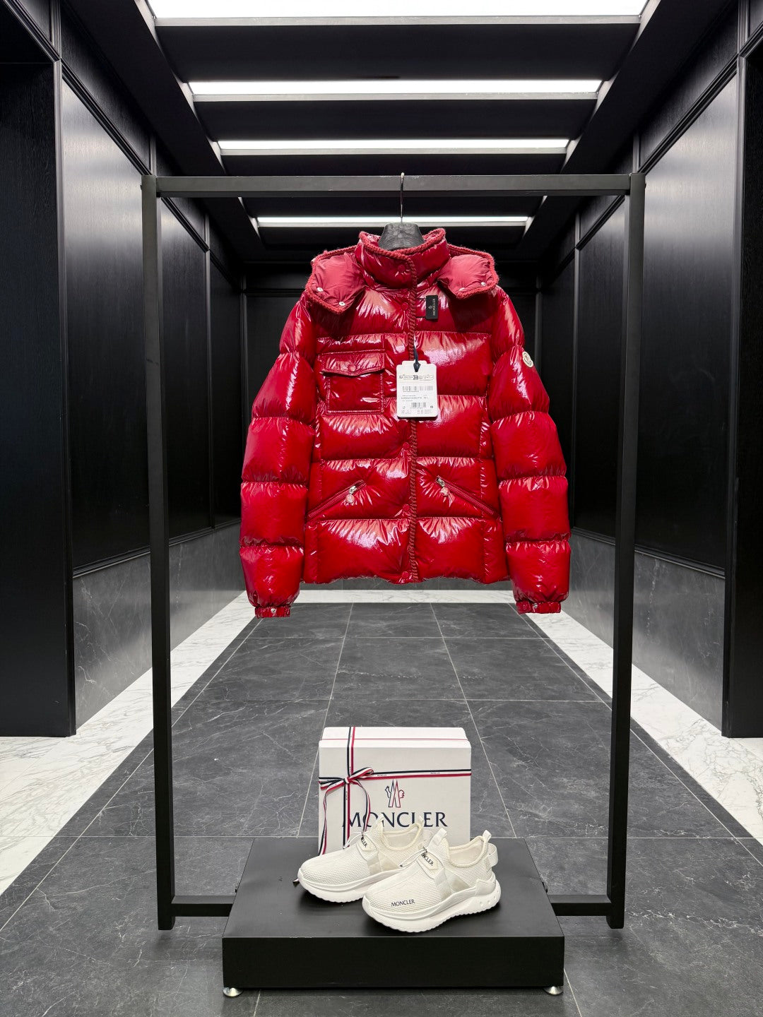 MC 25 Down Jacket Glossy Red Polyester 0014