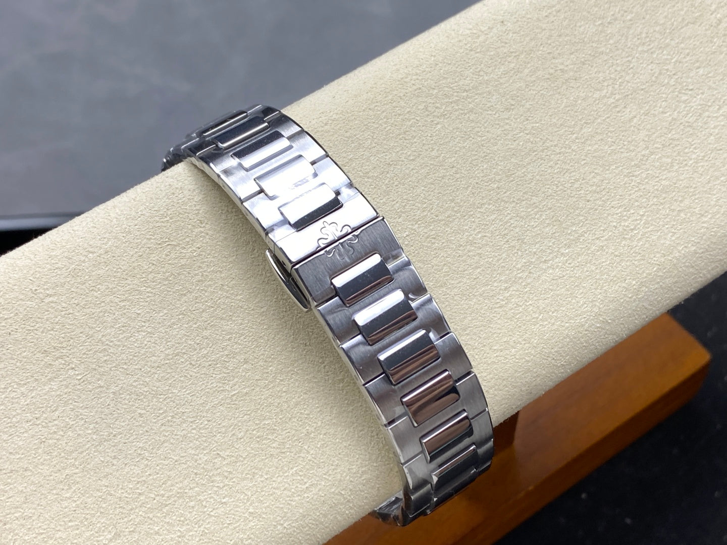 PATEK Nautilus 35.2mm Silver Black Dial