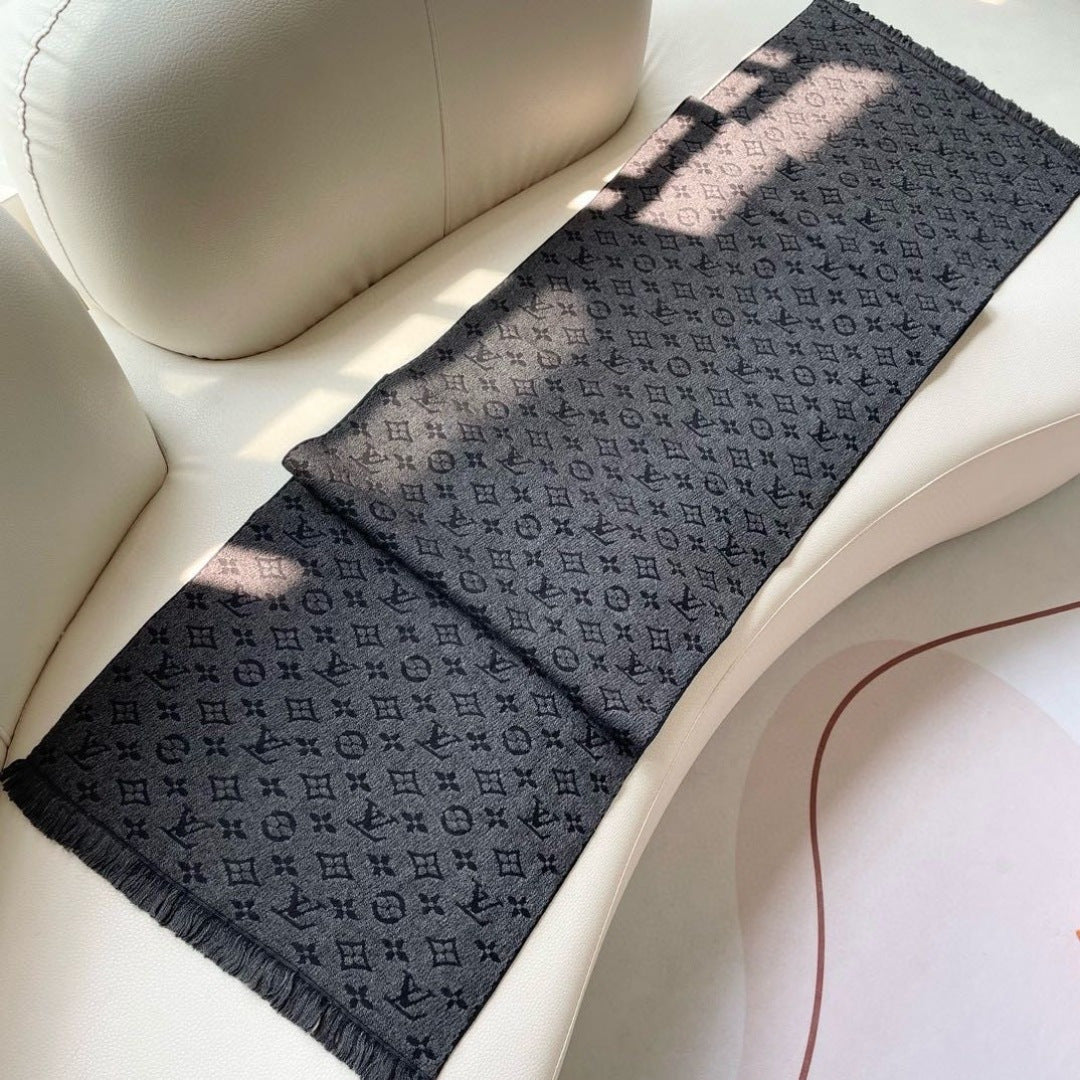 LV Men Scarf 180cm Gray Wool 967166