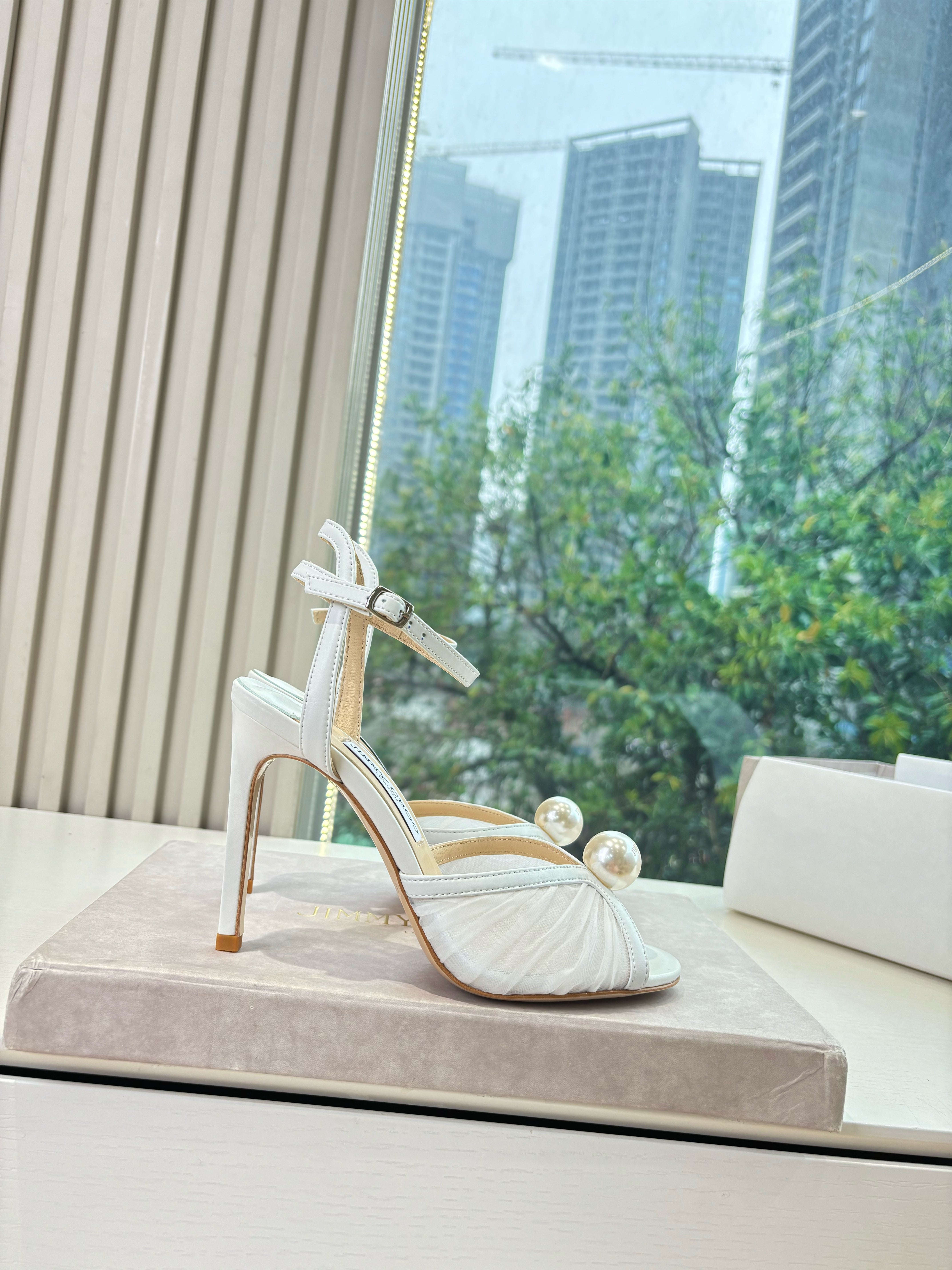 Jimmy 26s Platform Sandal 100 White Mesh Sheepskin 604107