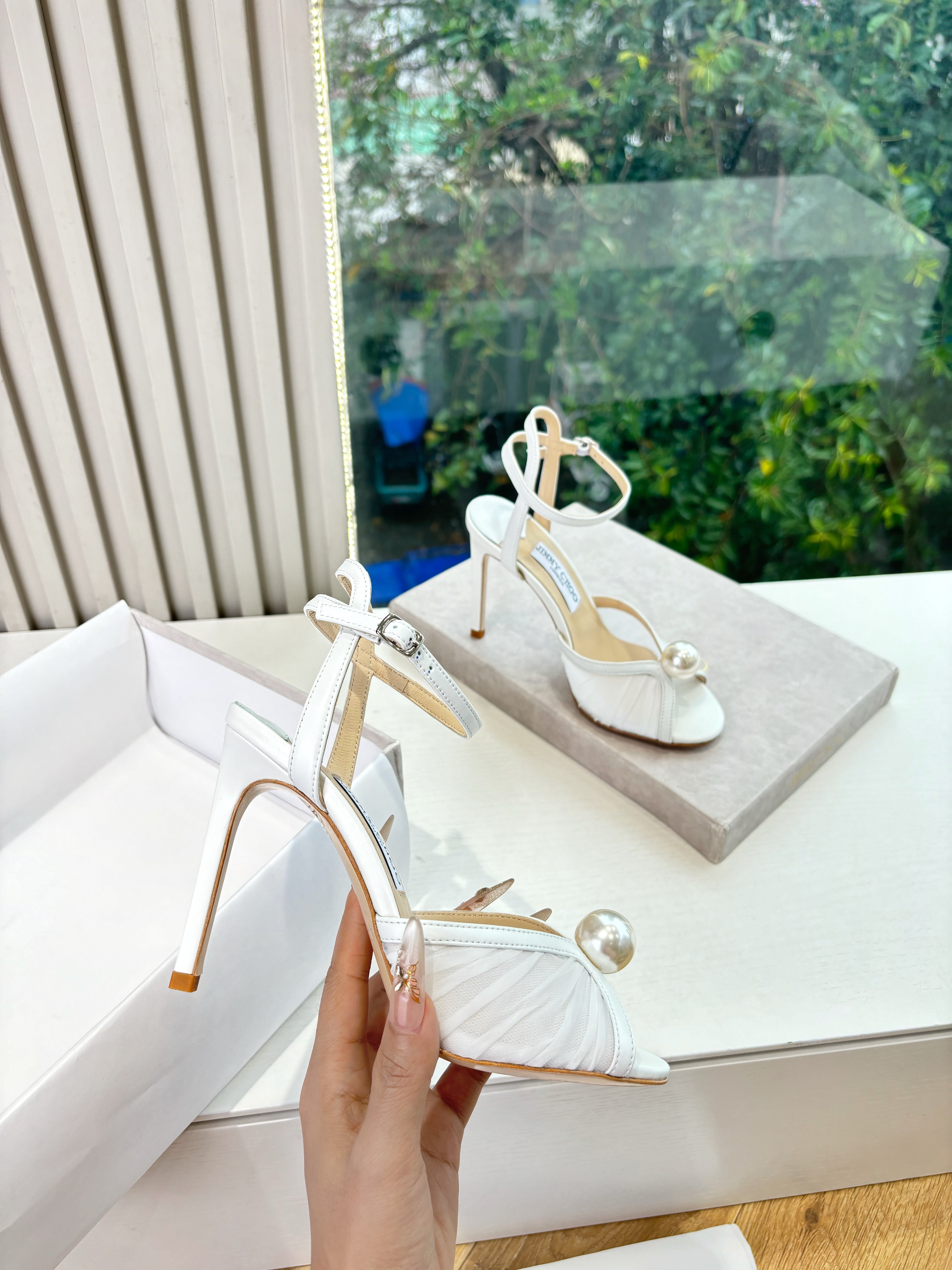 Jimmy 26s Platform Sandal 100 White Mesh Sheepskin 604107