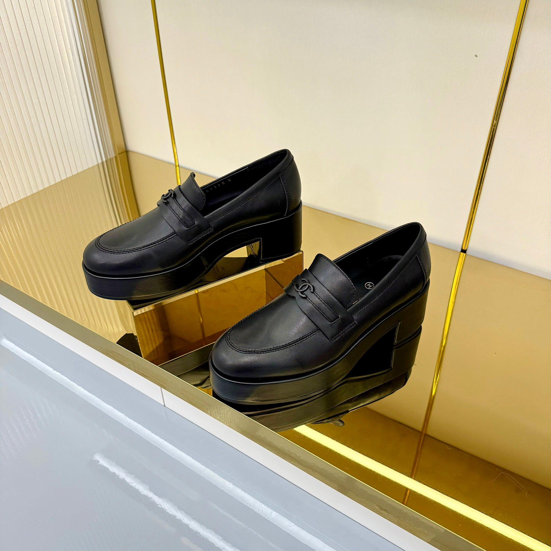 CC 2026 Chunky Heel Loafers 65 Black Calfskin 667753