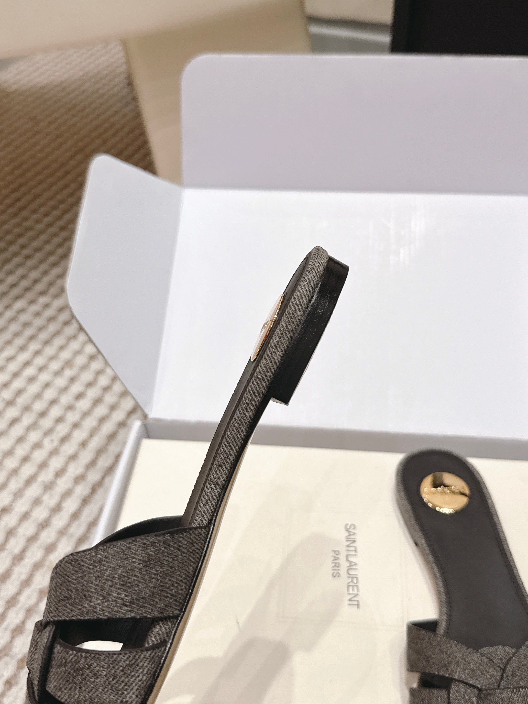 YSL 26ss  Flat Slippers Dark Gray Denim Leather 654728