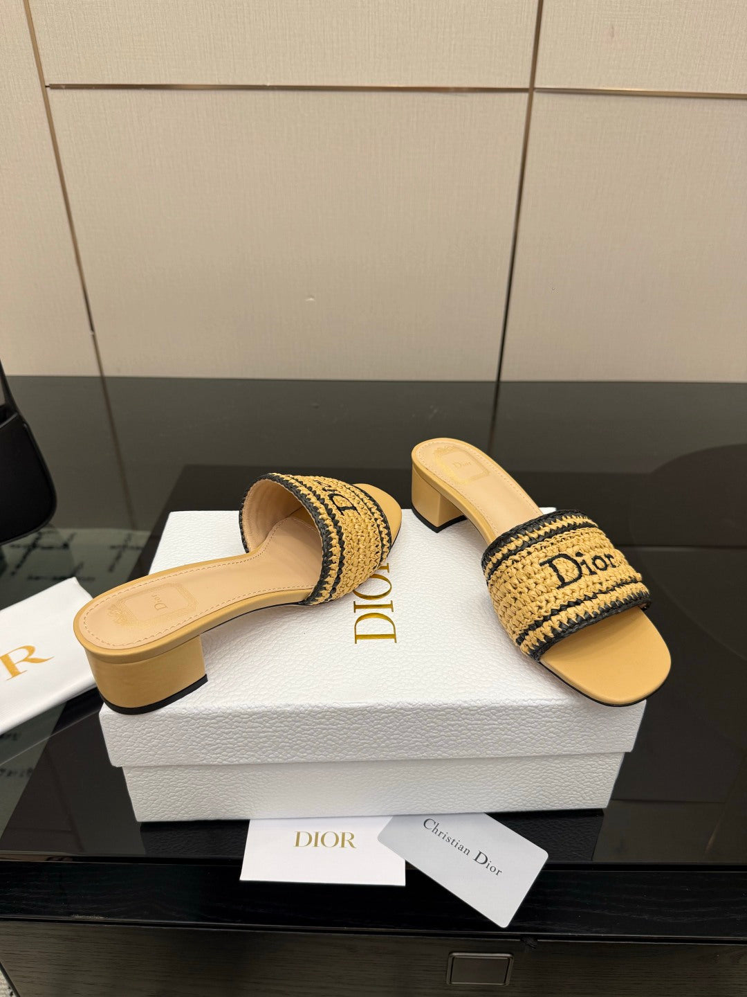 Dior 2026 Diorivera woven slide crocheted raffia