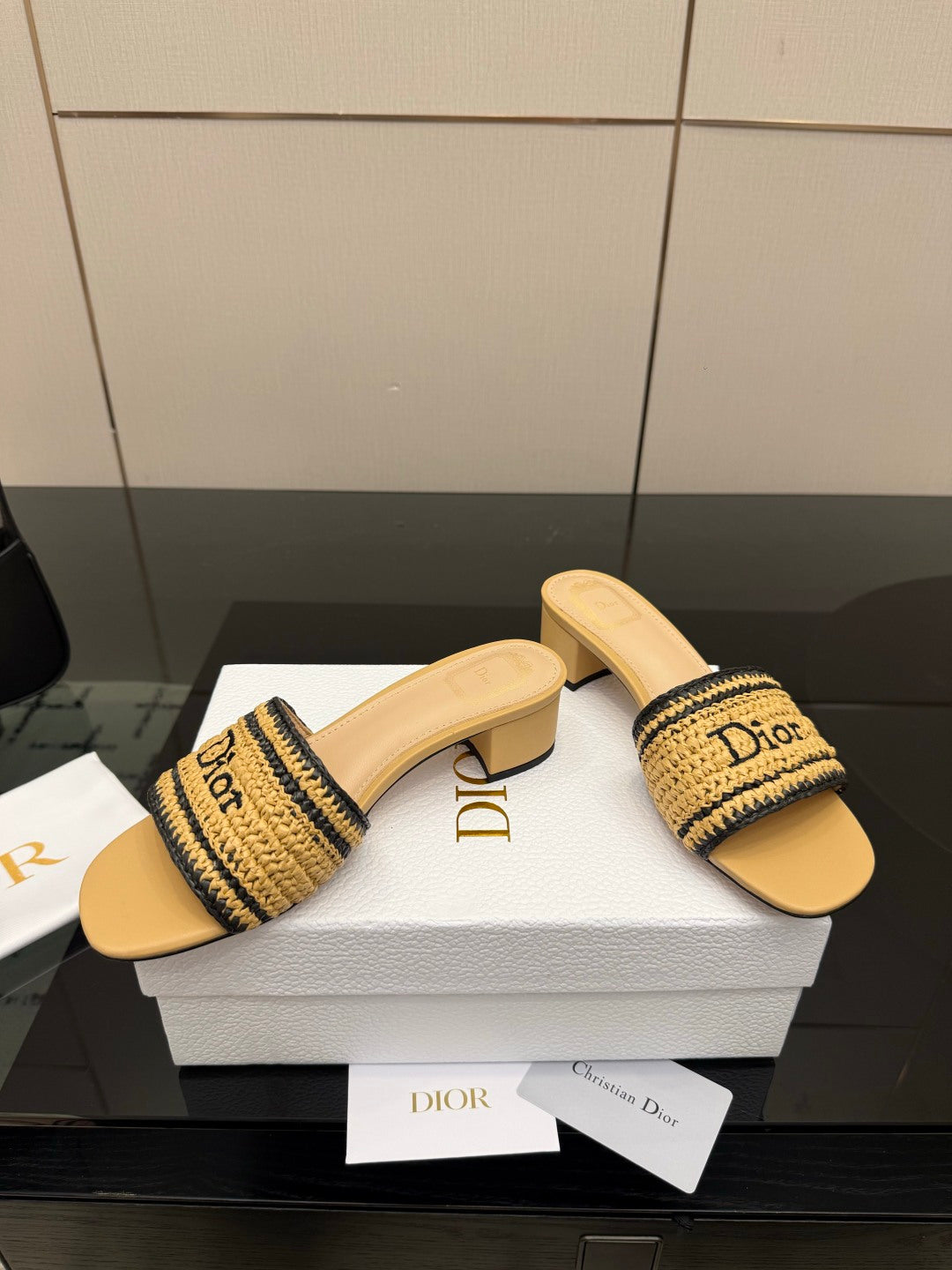 Dior 2026 Diorivera woven slide crocheted raffia