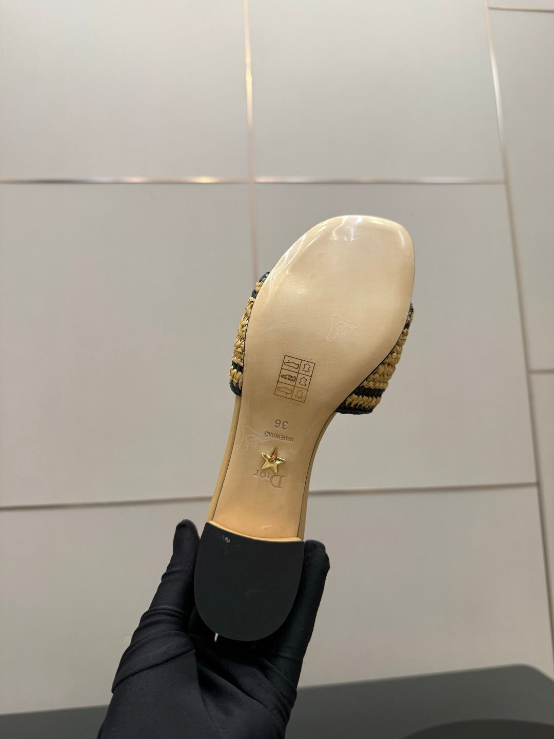 Dior 2026 Diorivera woven slide crocheted raffia