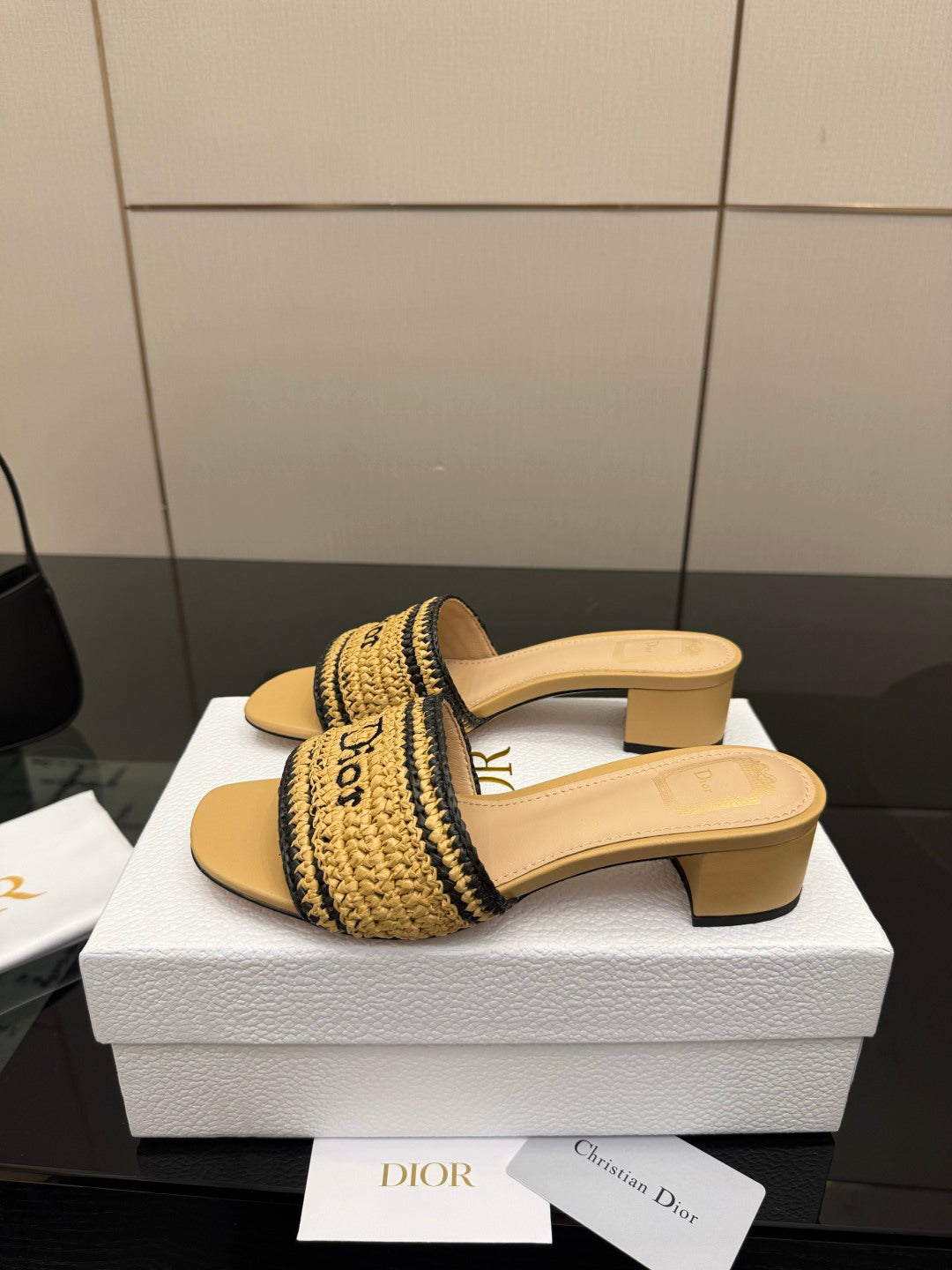 Dior 2026 Diorivera woven slide crocheted raffia