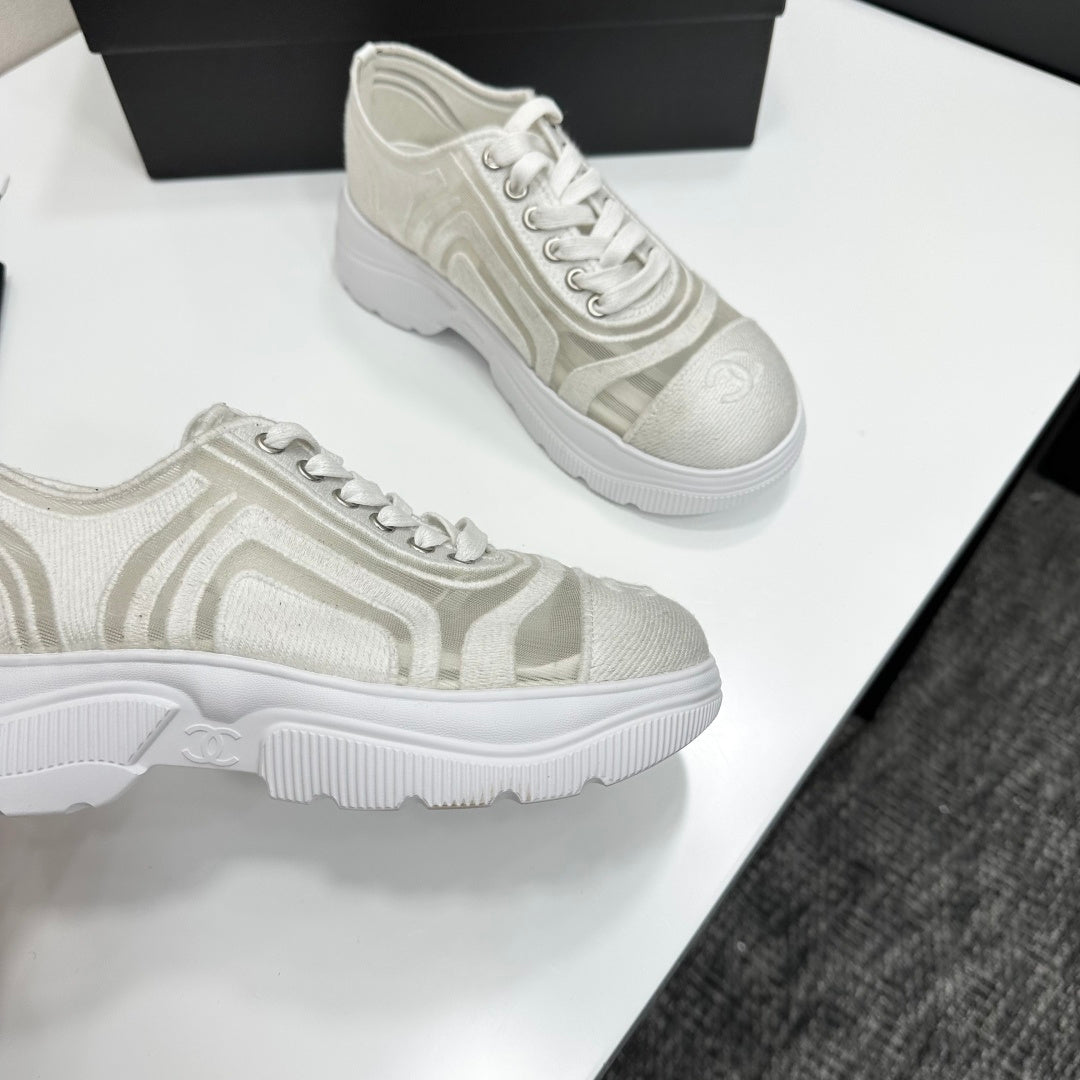 CC 26s Casual Sneakers Rhinestones White Mesh Sheepskin 626365
