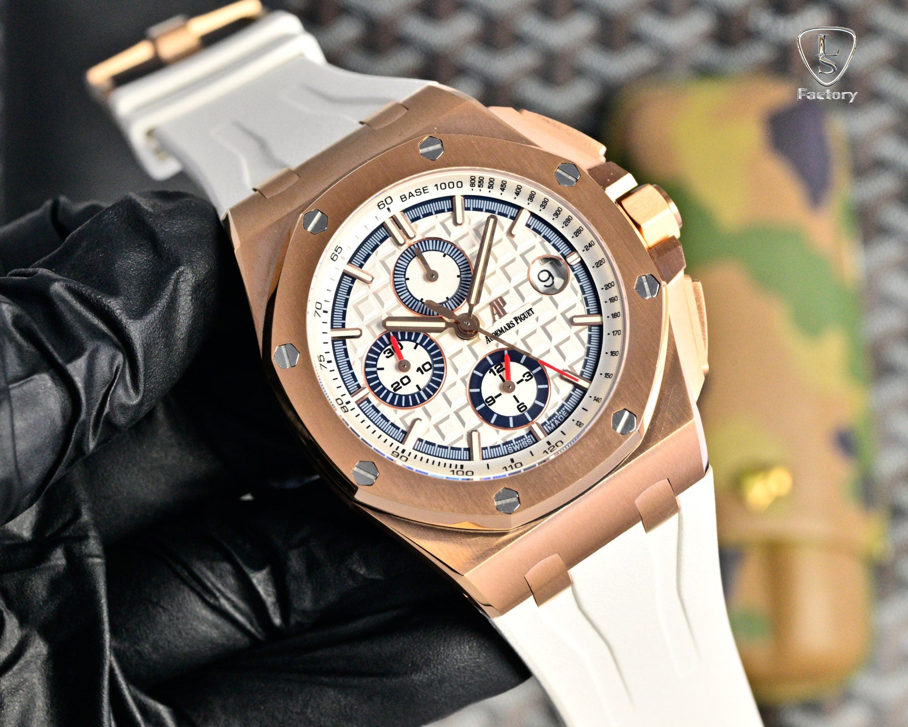 Audemars Piguet Royal Oak Chronograph 41mm Rose Gold Case Cream Dial