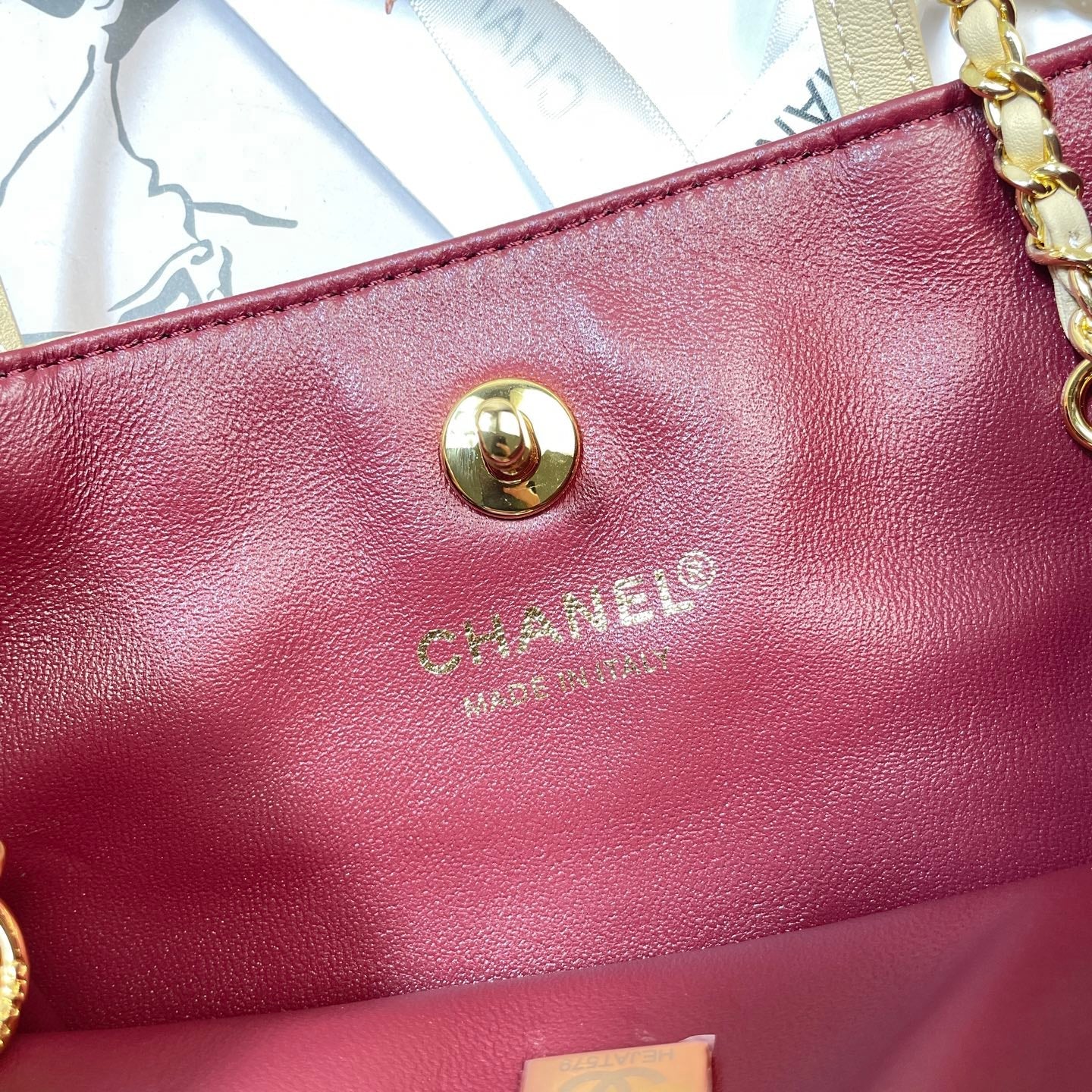 Chanel 2026 Shooping Bag 28.5cm Calfskin With Gold Metal 378587