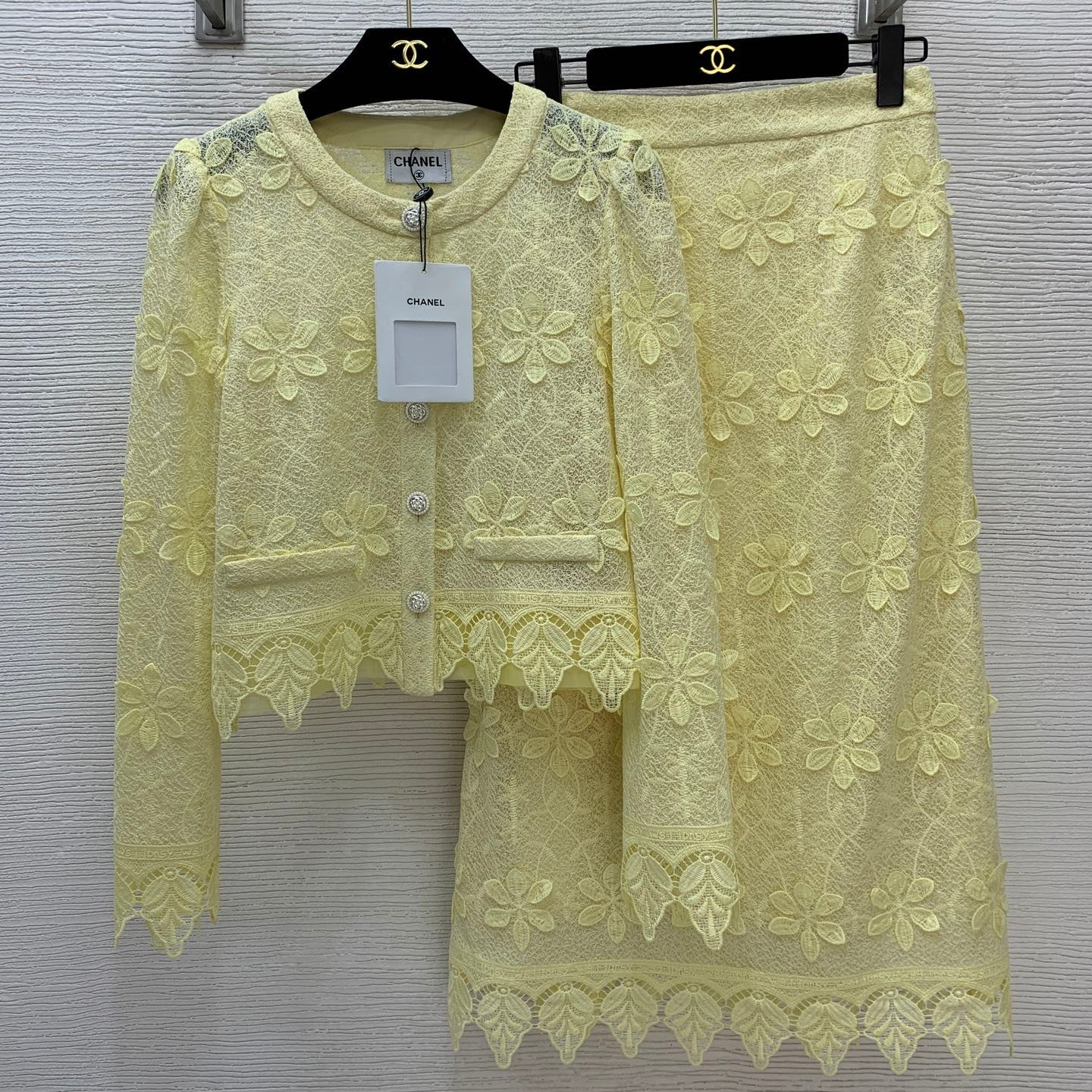 Chanel 2026 Floral Lace Two-piece Set Yellow 355323