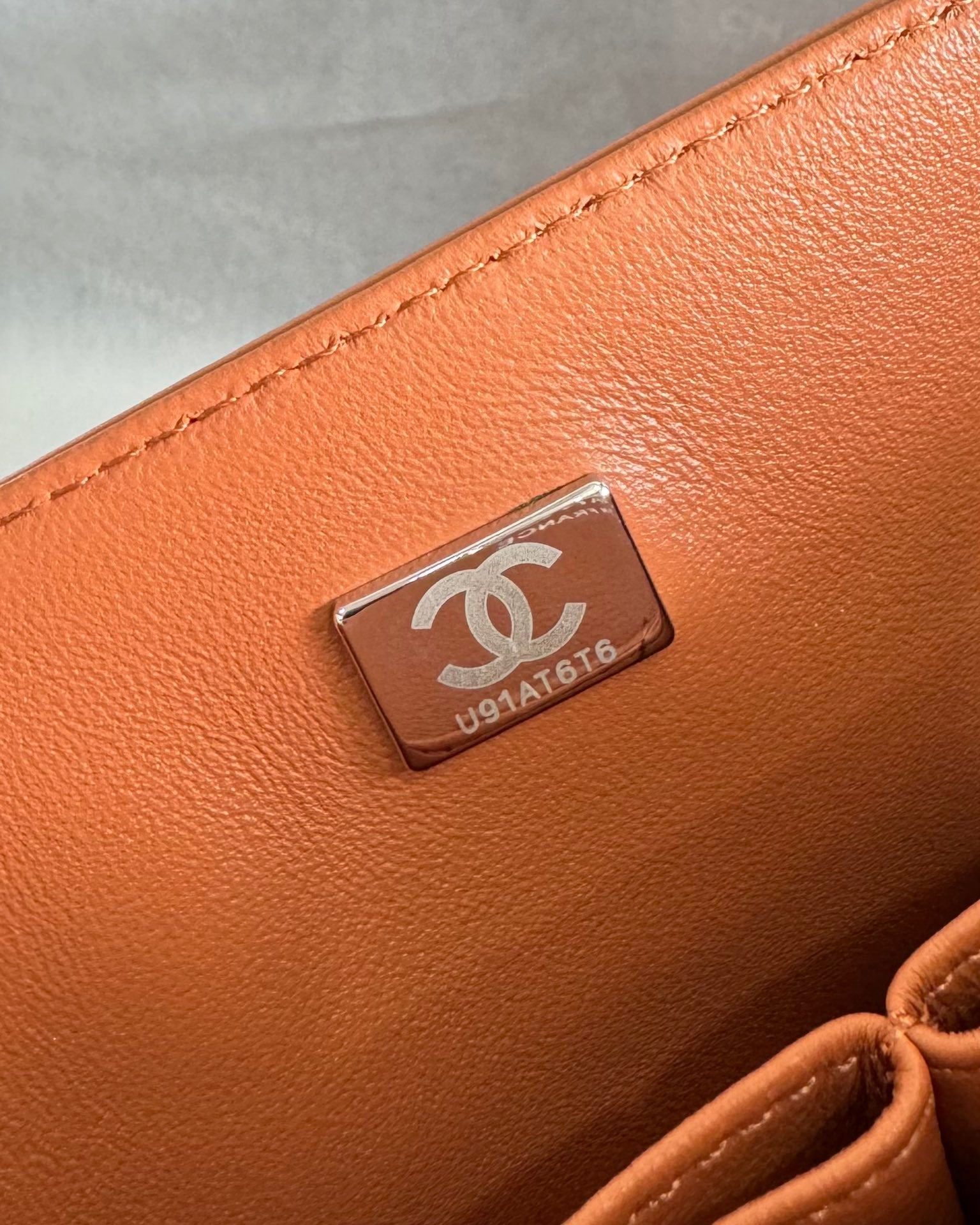 flap bag medium 25 brown lambskin silver hardware