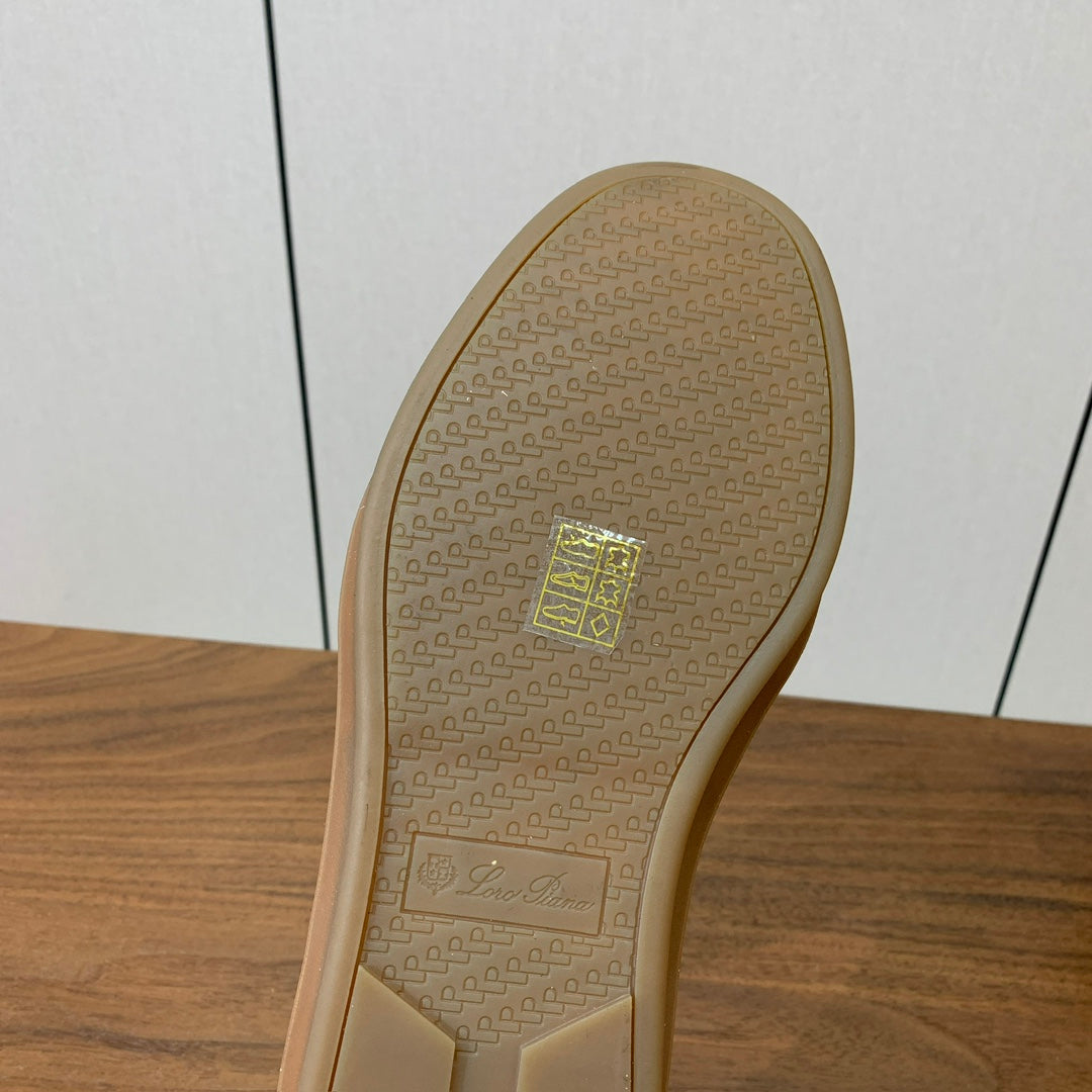 LP 26SS Velcro-strap Sneaker Beige mix White Suede Leather 606508