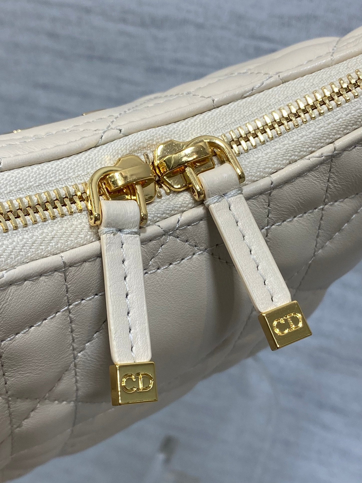 Dior 2025 Bag 19cm Cream Lambskin 272826
