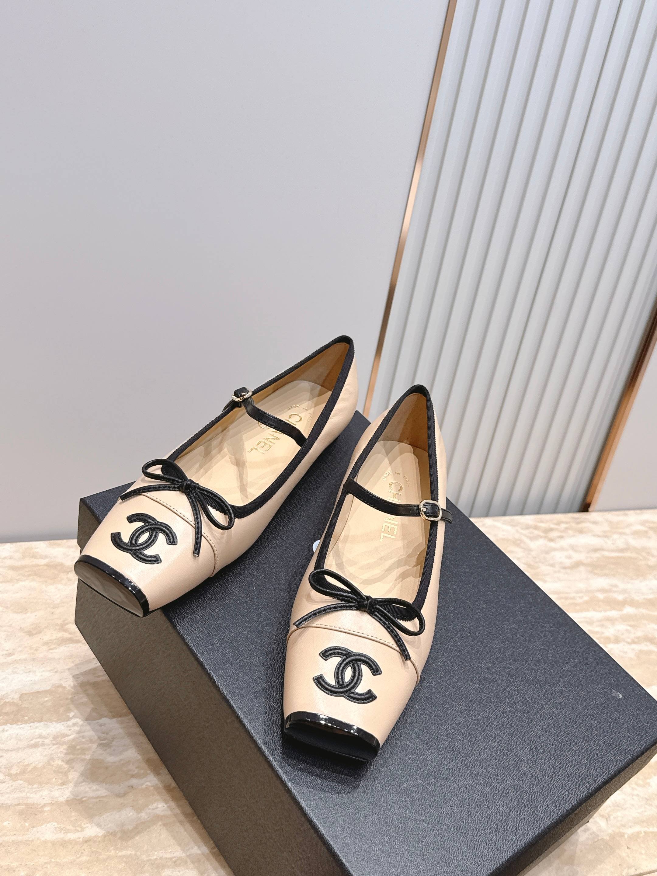 Channel 2026 Ballet Flat 10mm Calfskin 899067