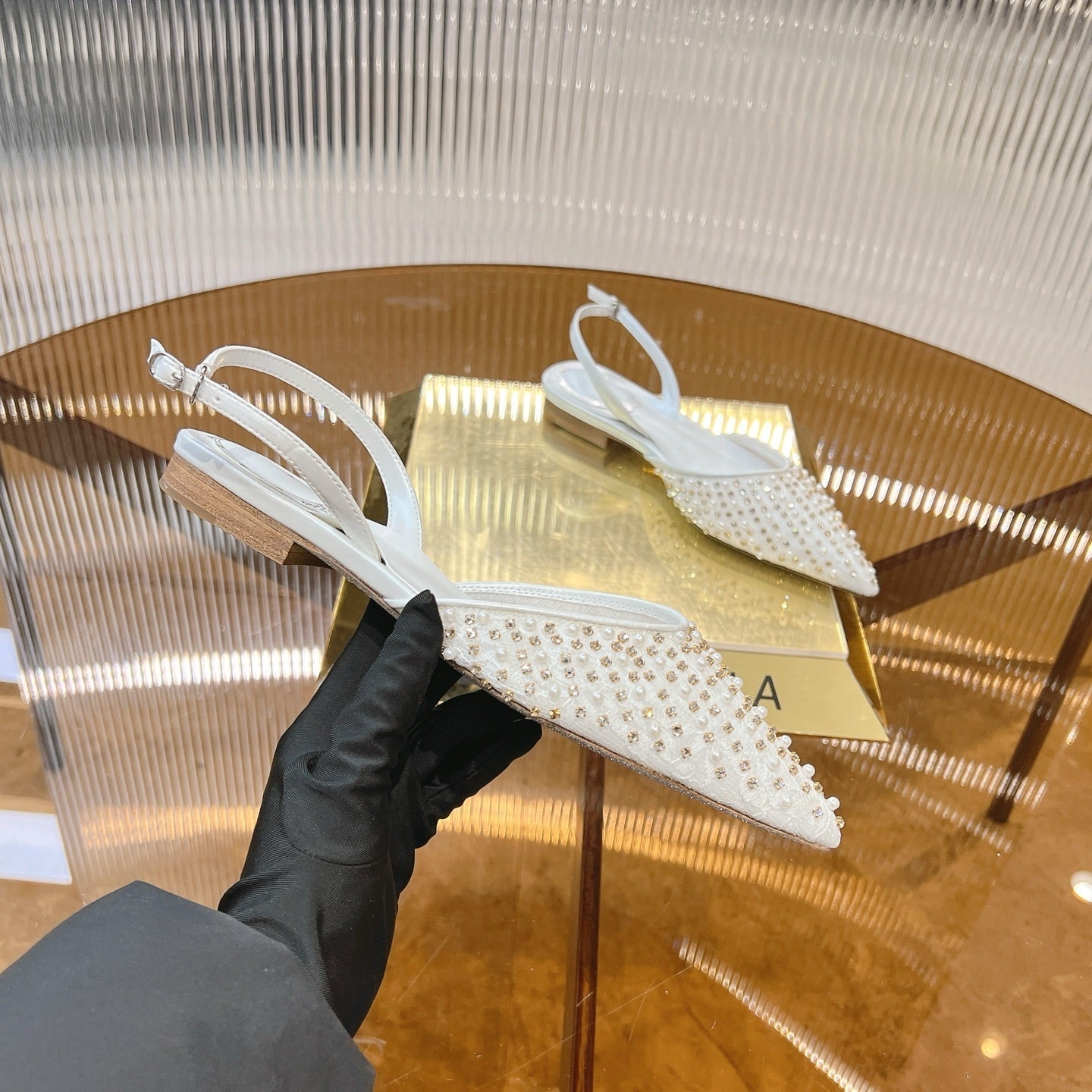 RC Slingback 1cm White  Rhinestone Sheepskin 281983