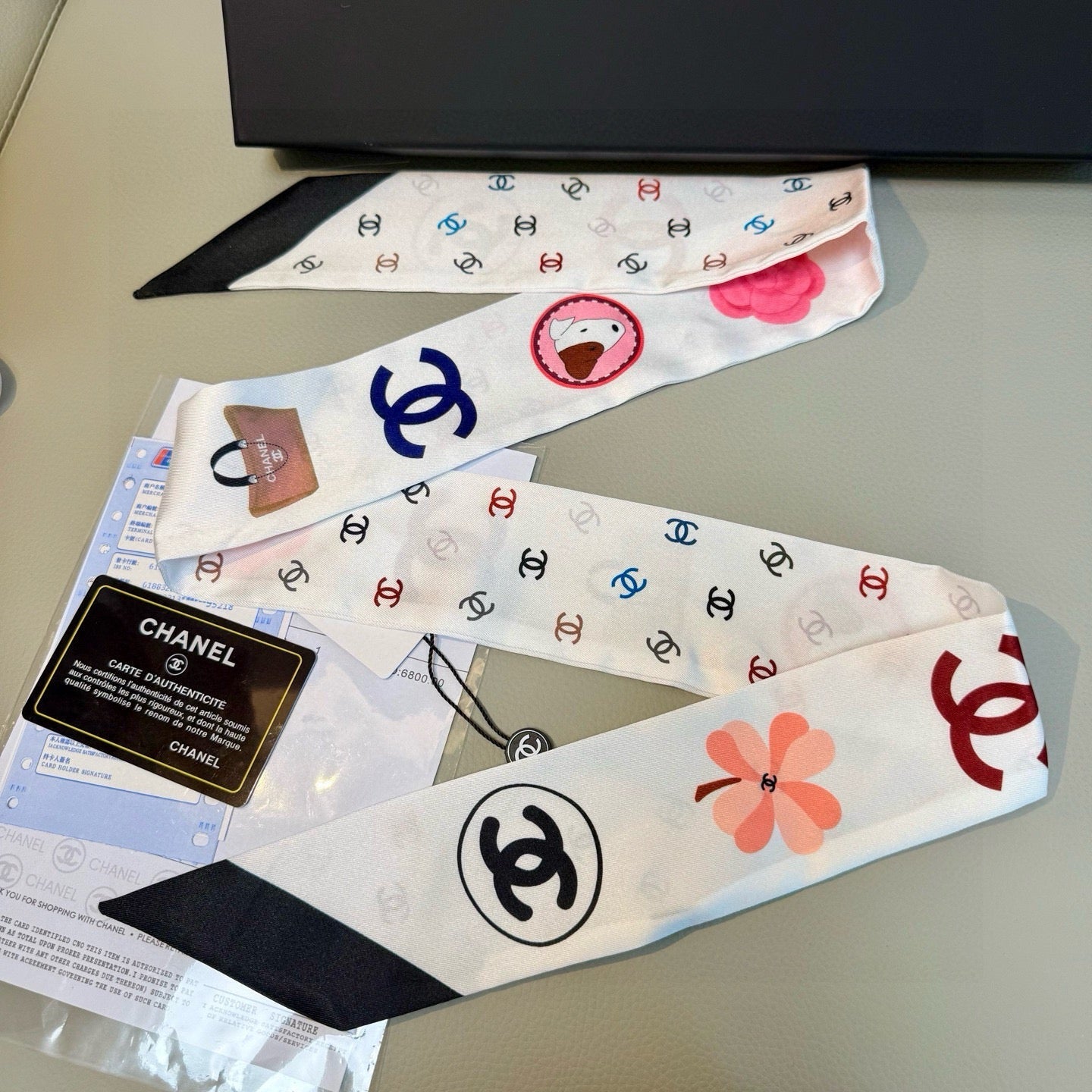 CC  Twilly Mini Star 120cm White Mulberry Silk 943501