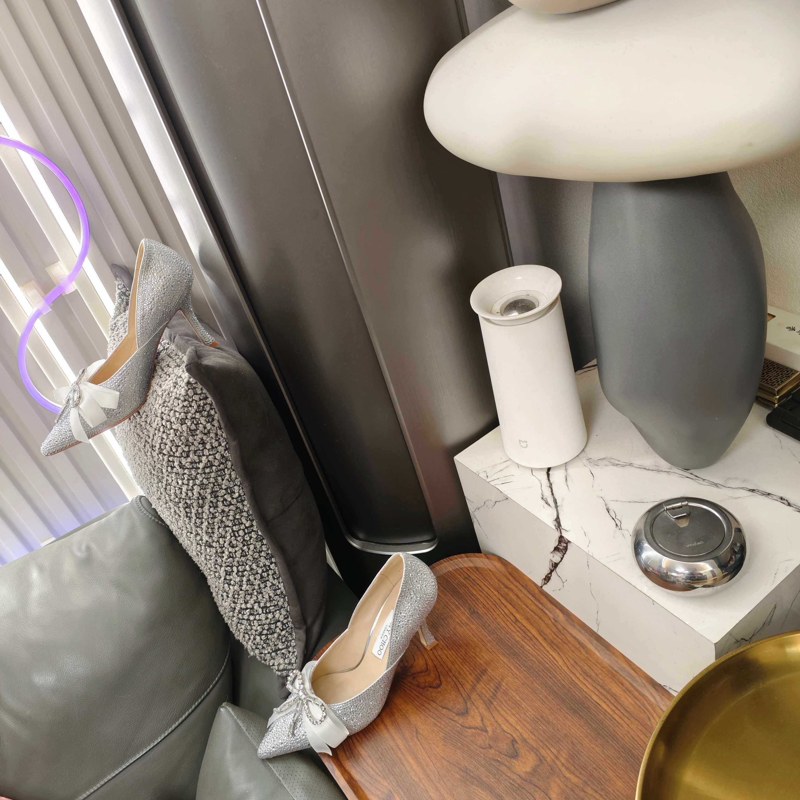 Jimmy 26s Crystal Pumps 85 Sliver Silk Satin Cowhide 596332