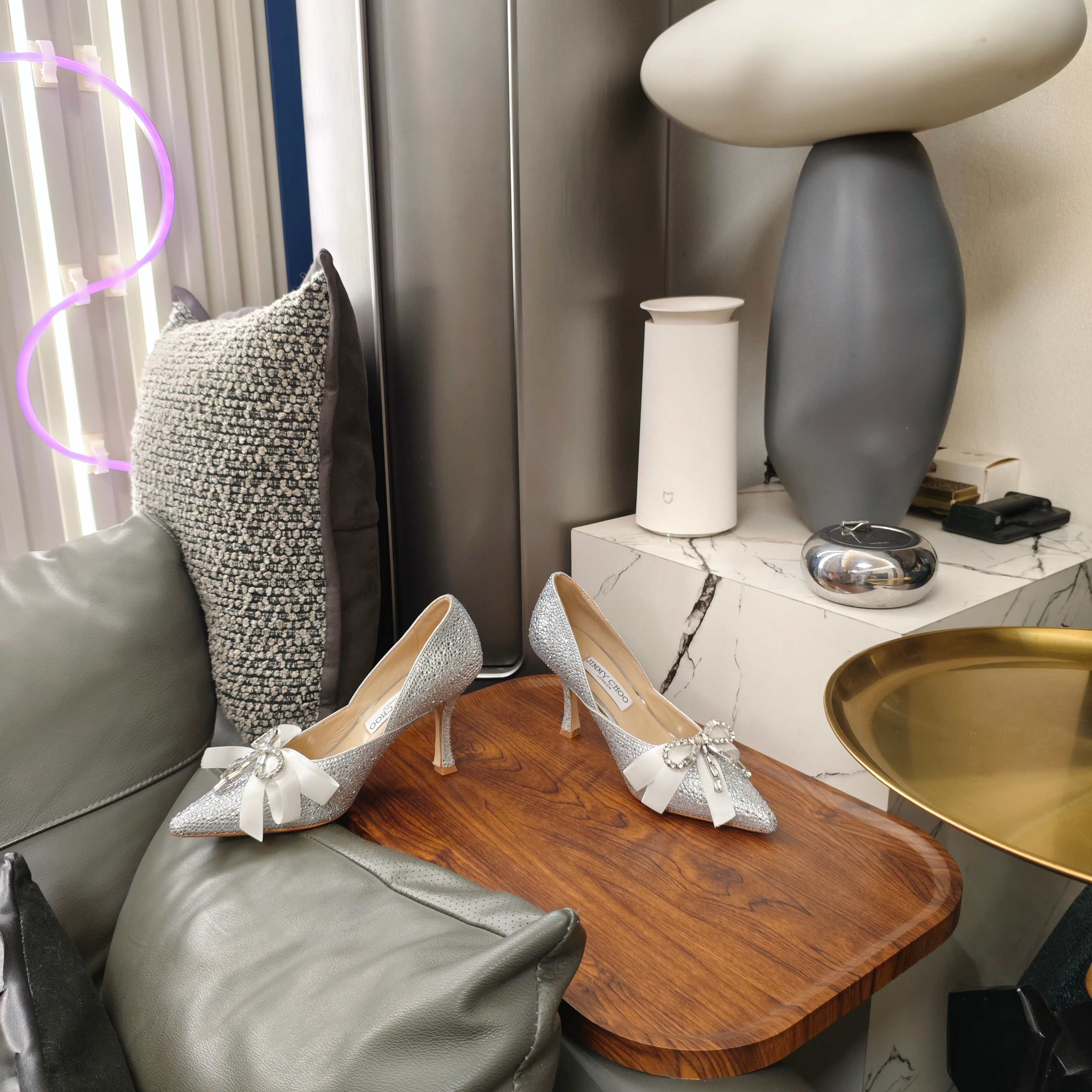 Jimmy 26s Crystal Pumps 85 Sliver Silk Satin Cowhide 596332