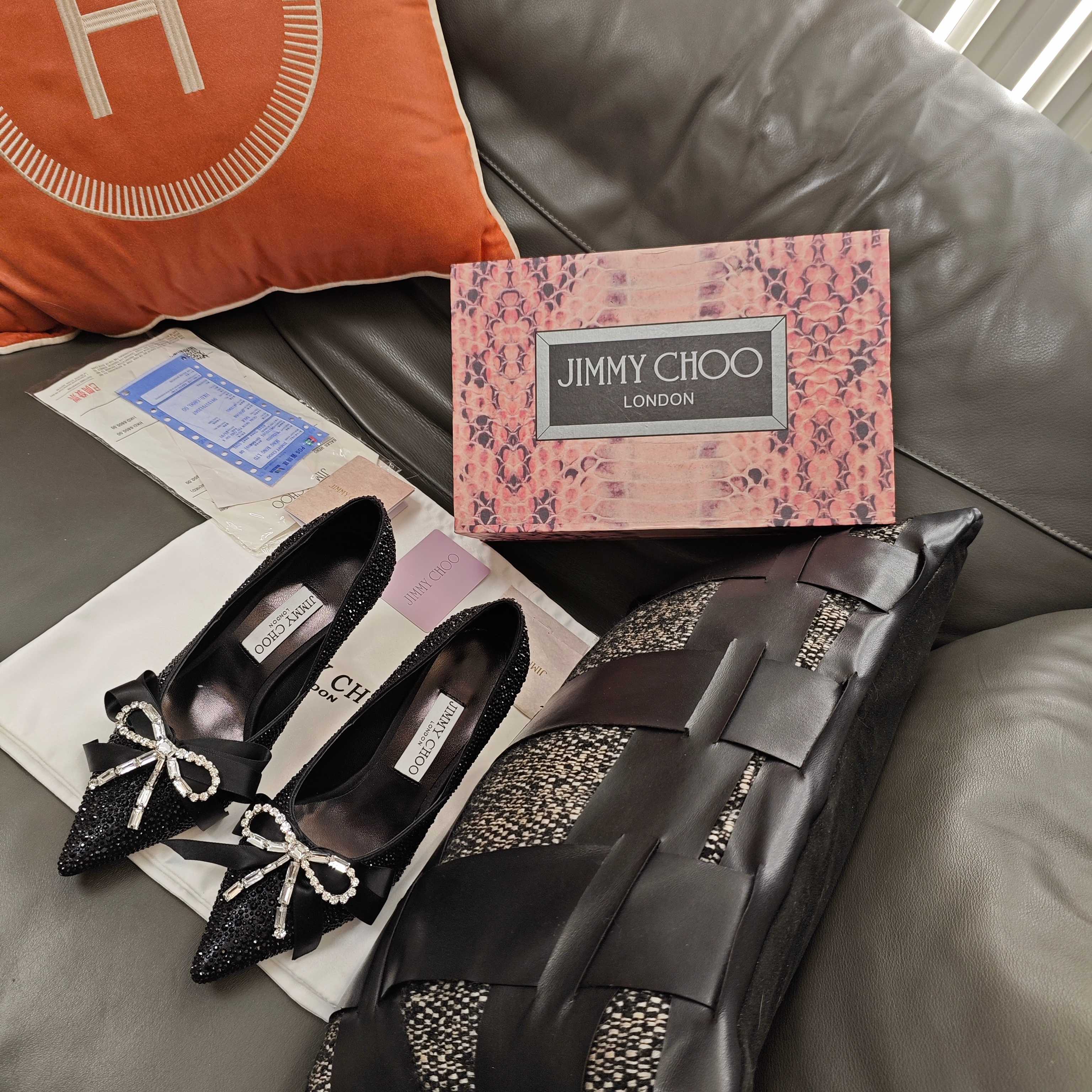 Jimmy 26s Crystal Pumps 85 Black Silk Satin Cowhide 596334